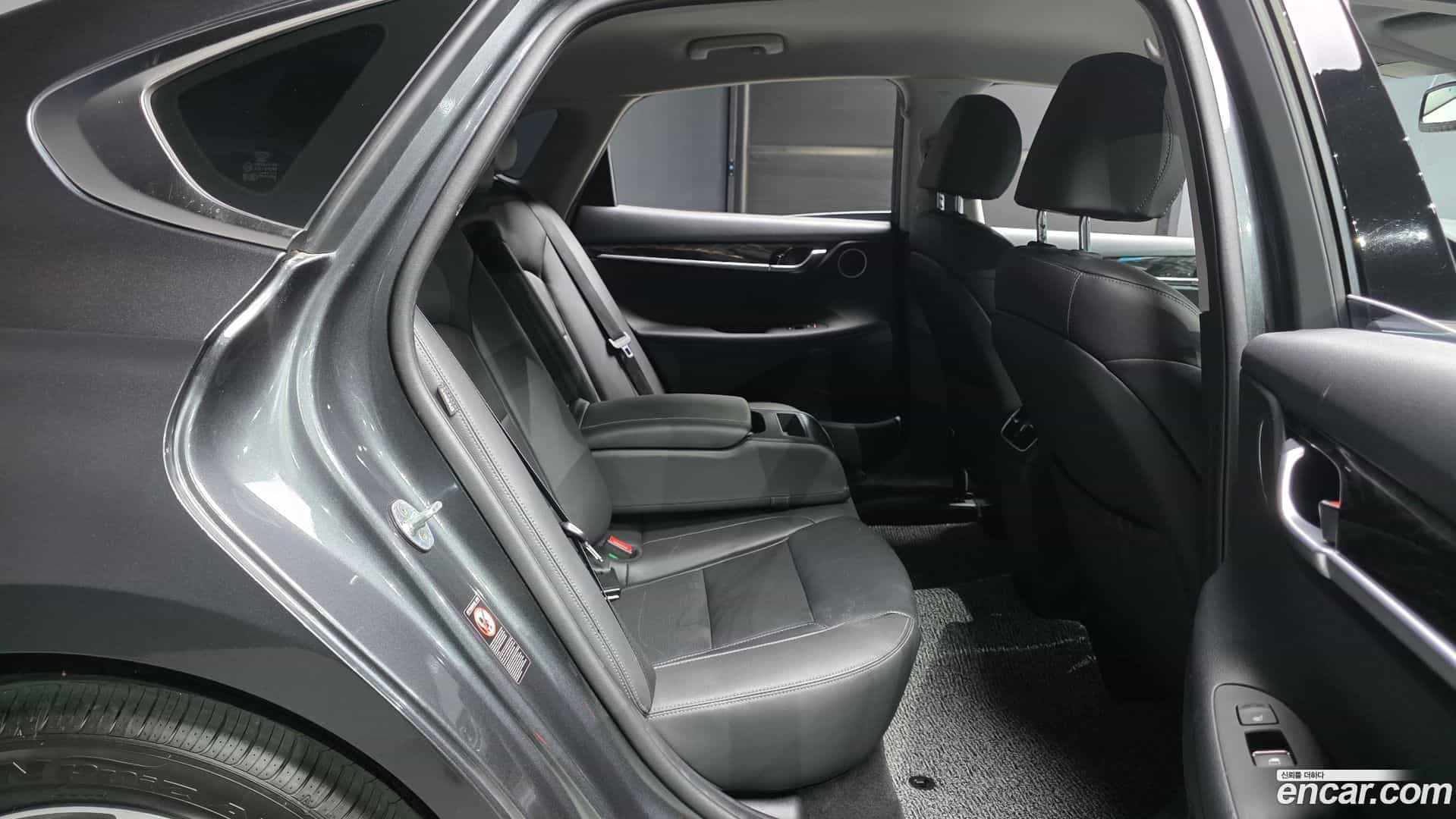 Grandeur Hyundai 2019.9-OPTION-016