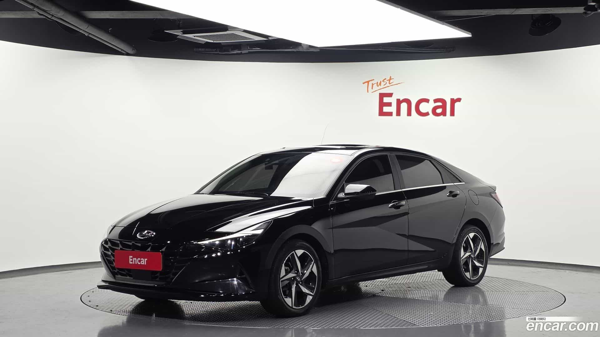 AVANTE Hyundai 2022.10-OUTER-001