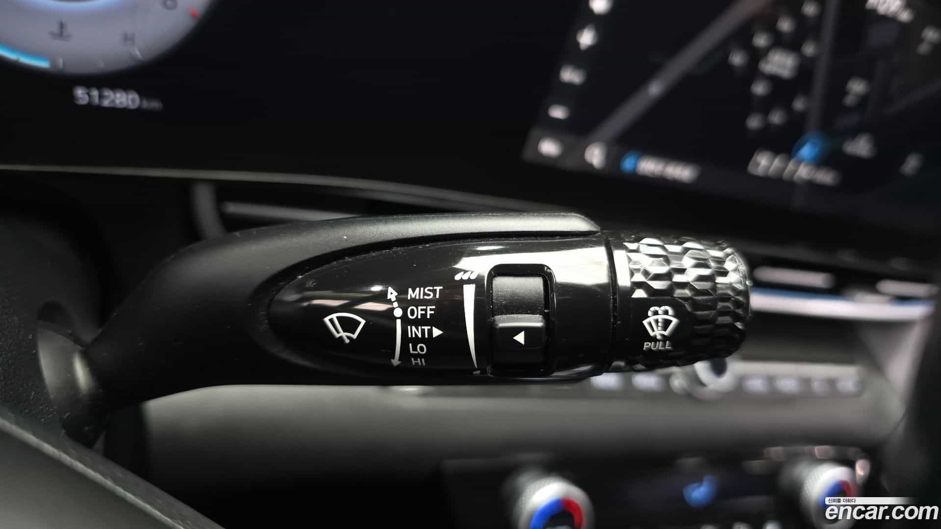 AVANTE Hyundai 2022.10-OPTION-040