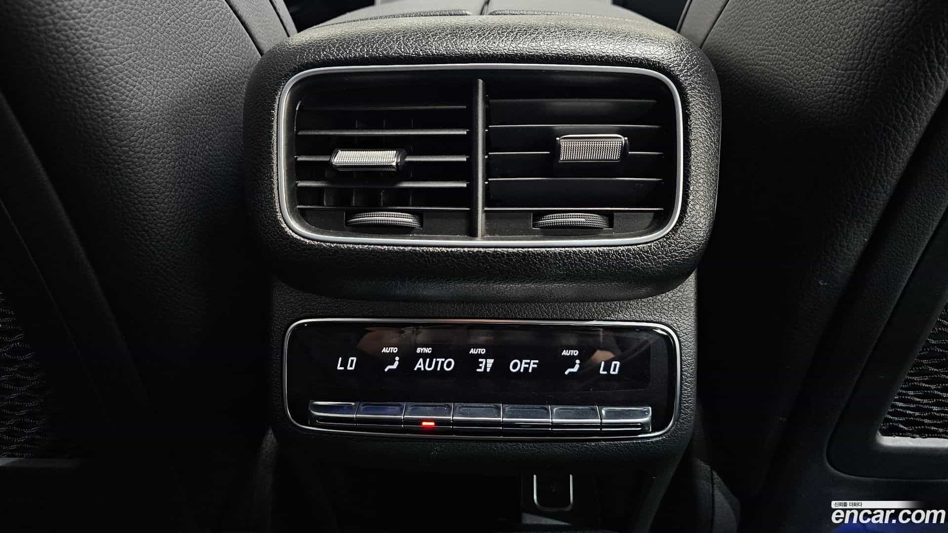 GLE-Class Mercedes-Benz 2022.0-OPTION-044