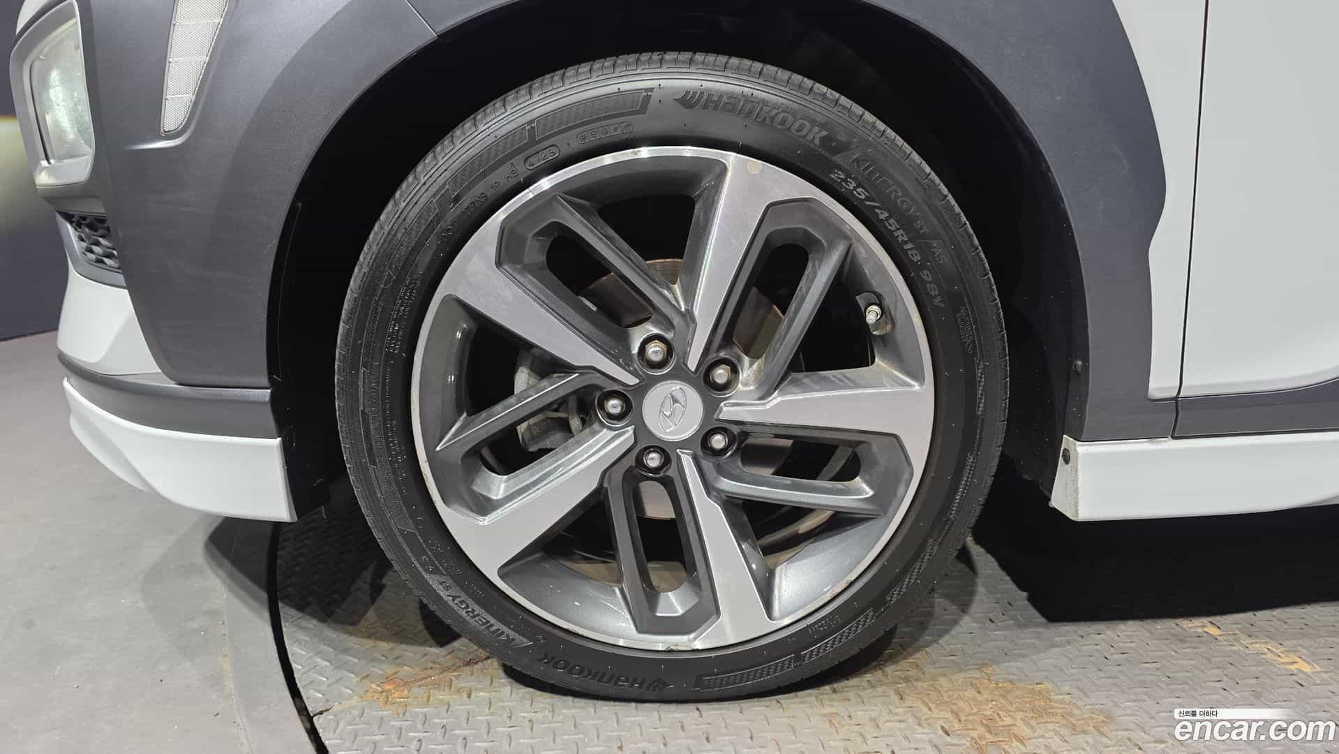 Kona Hyundai 2017.10-OUTER-005