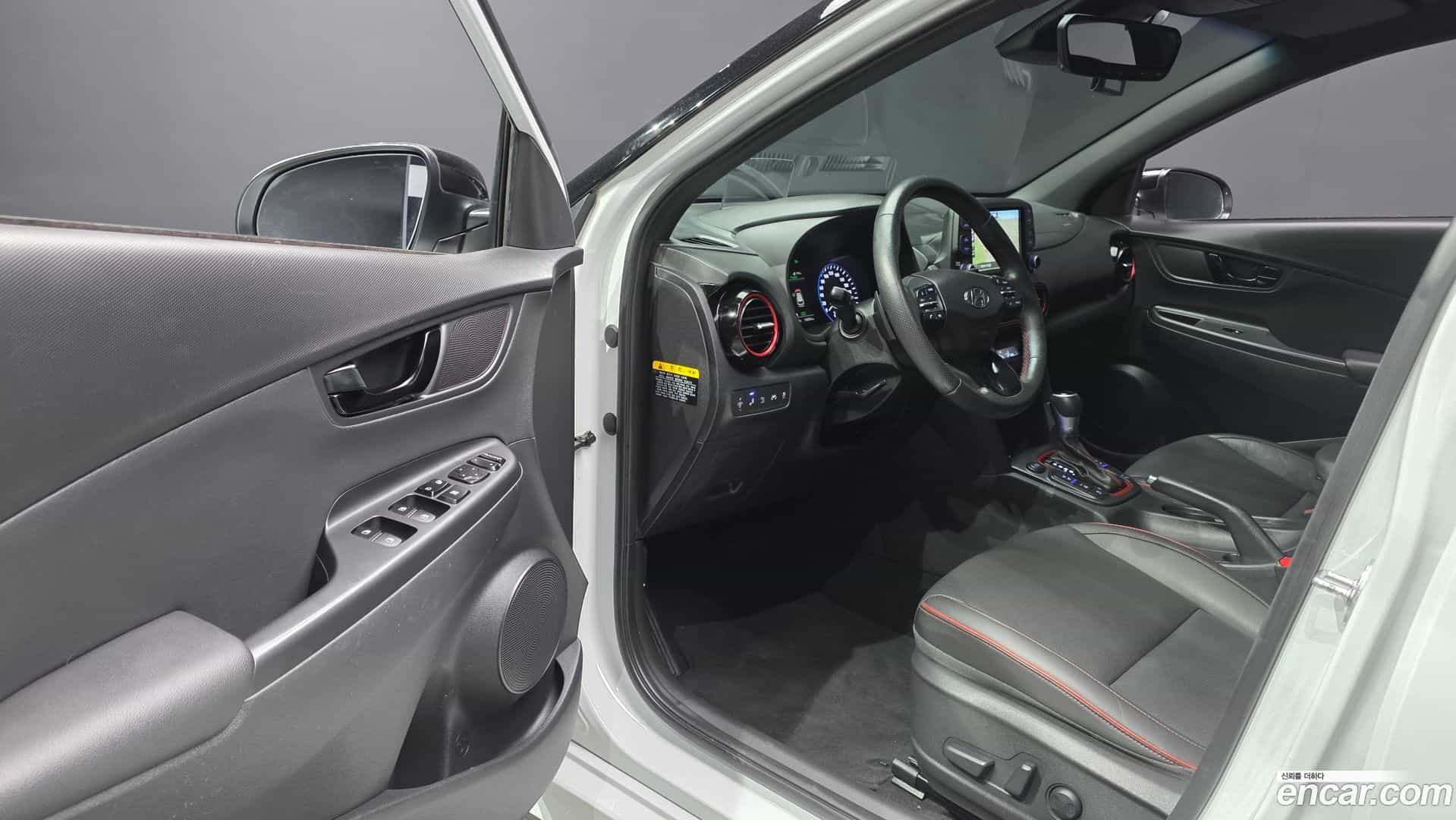 Kona Hyundai 2017.10-INNER-010