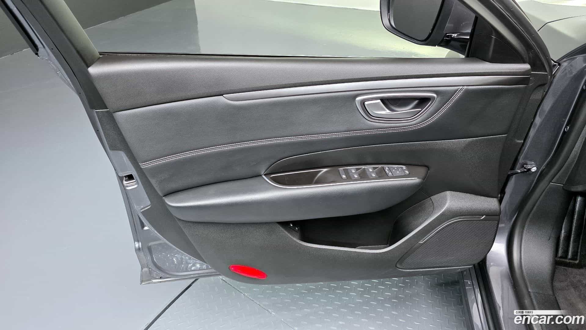 SM6 Renault Korea 2022.10-INNER-034