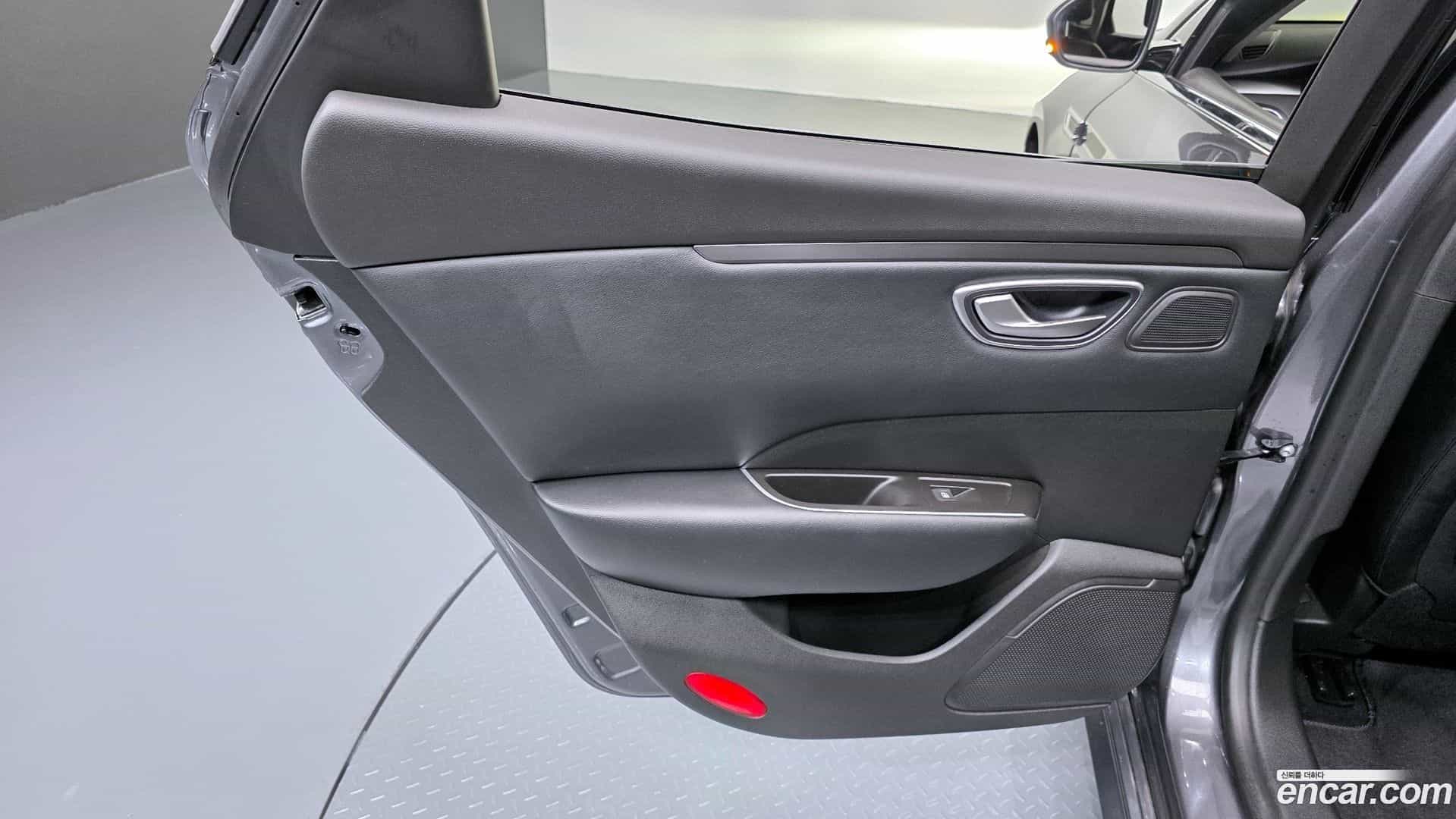 SM6 Renault Korea 2022.10-INNER-035