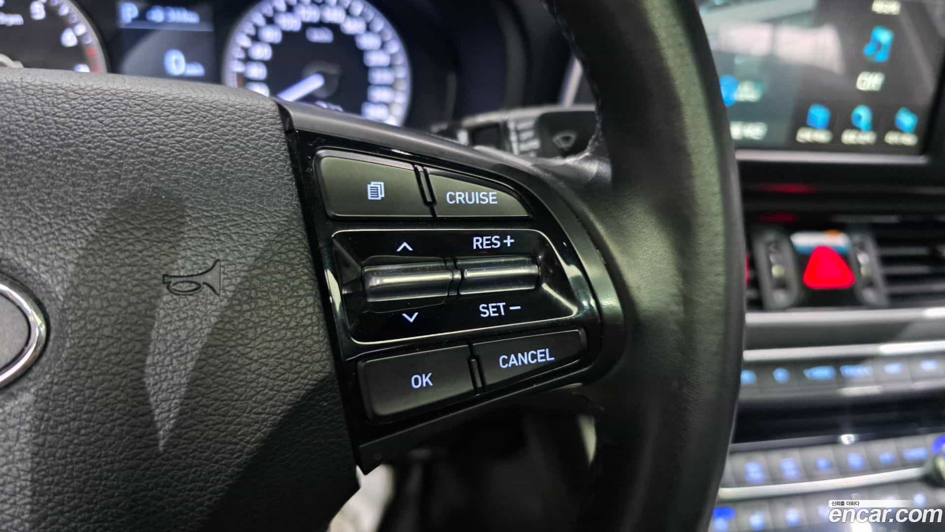 Grandeur Hyundai 2017.0-OPTION-040