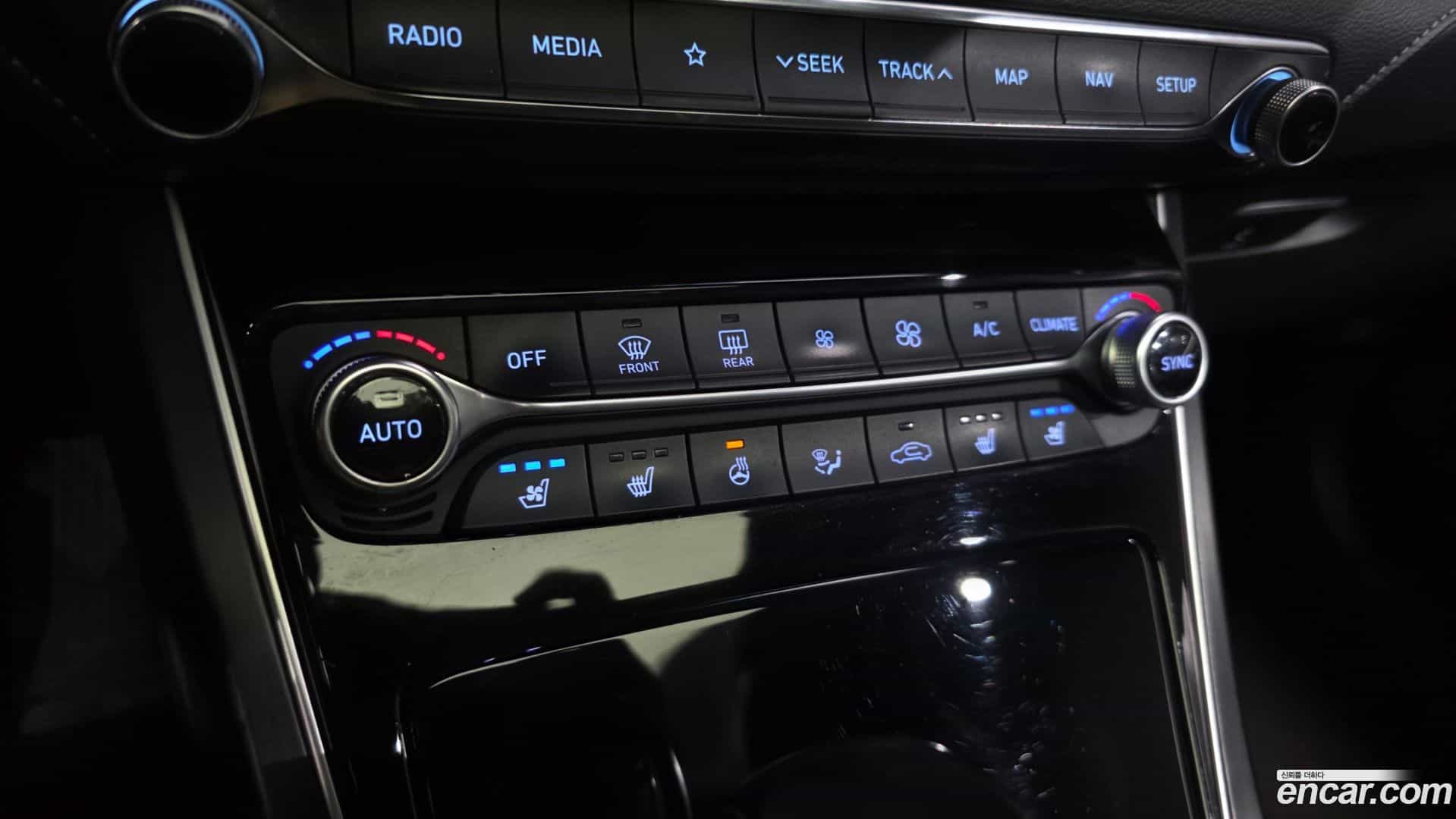 Grandeur Hyundai 2017.0-OPTION-045