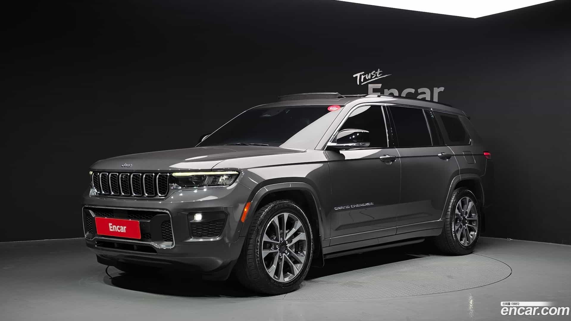 Cherokee Jeep 2022.10-OUTER-001
