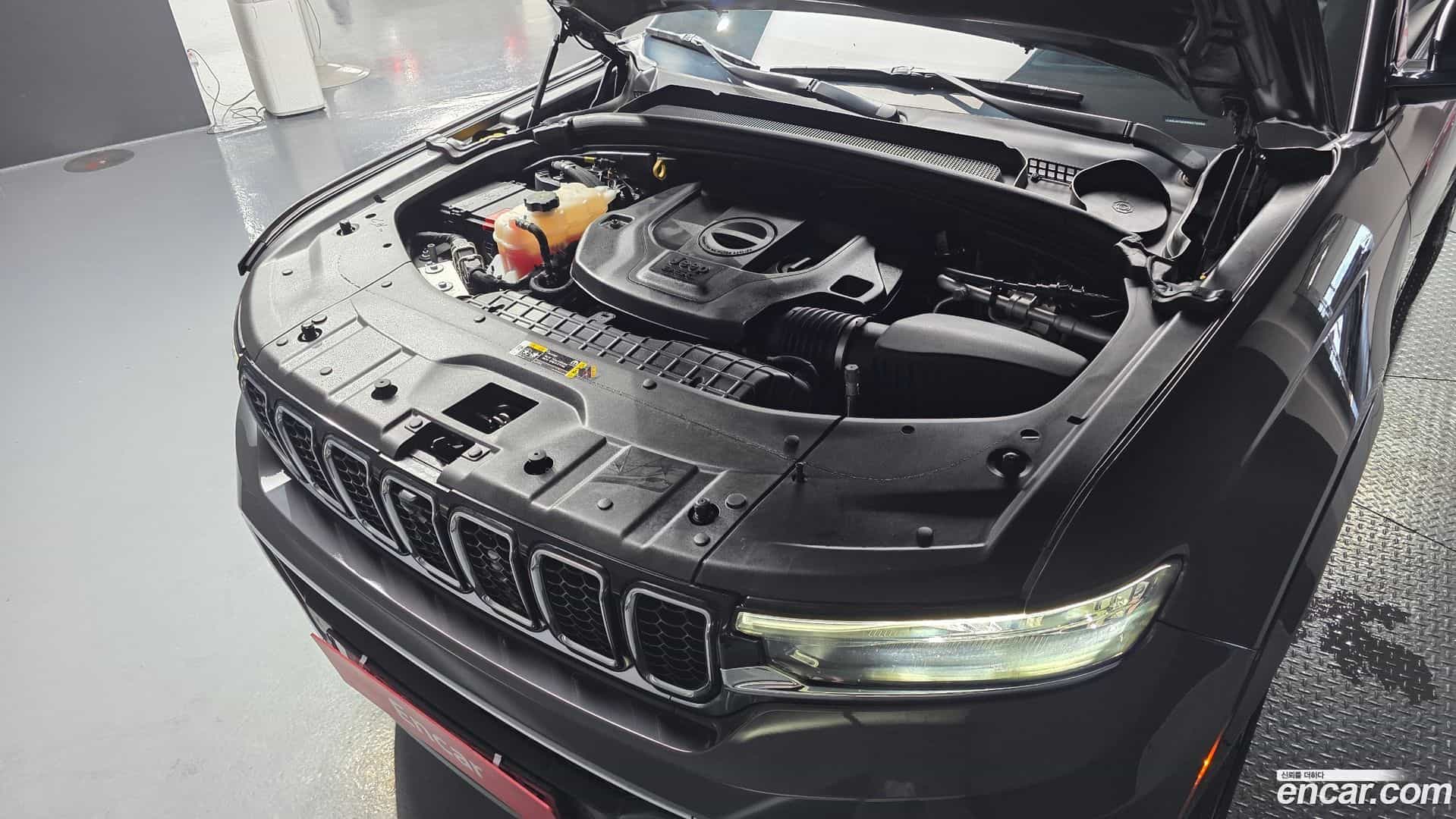 Cherokee Jeep 2022.10-OUTER-006