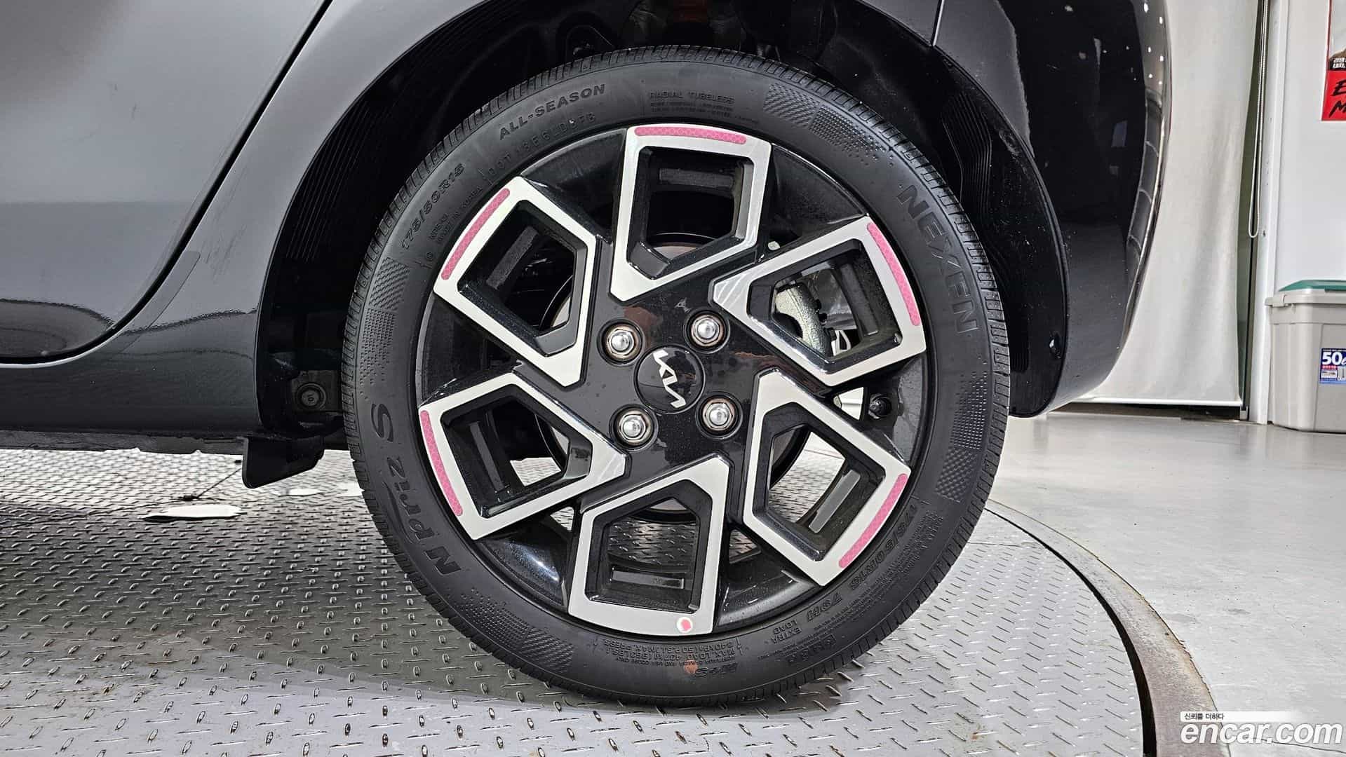 RAY Kia 2026.0-OUTER-031