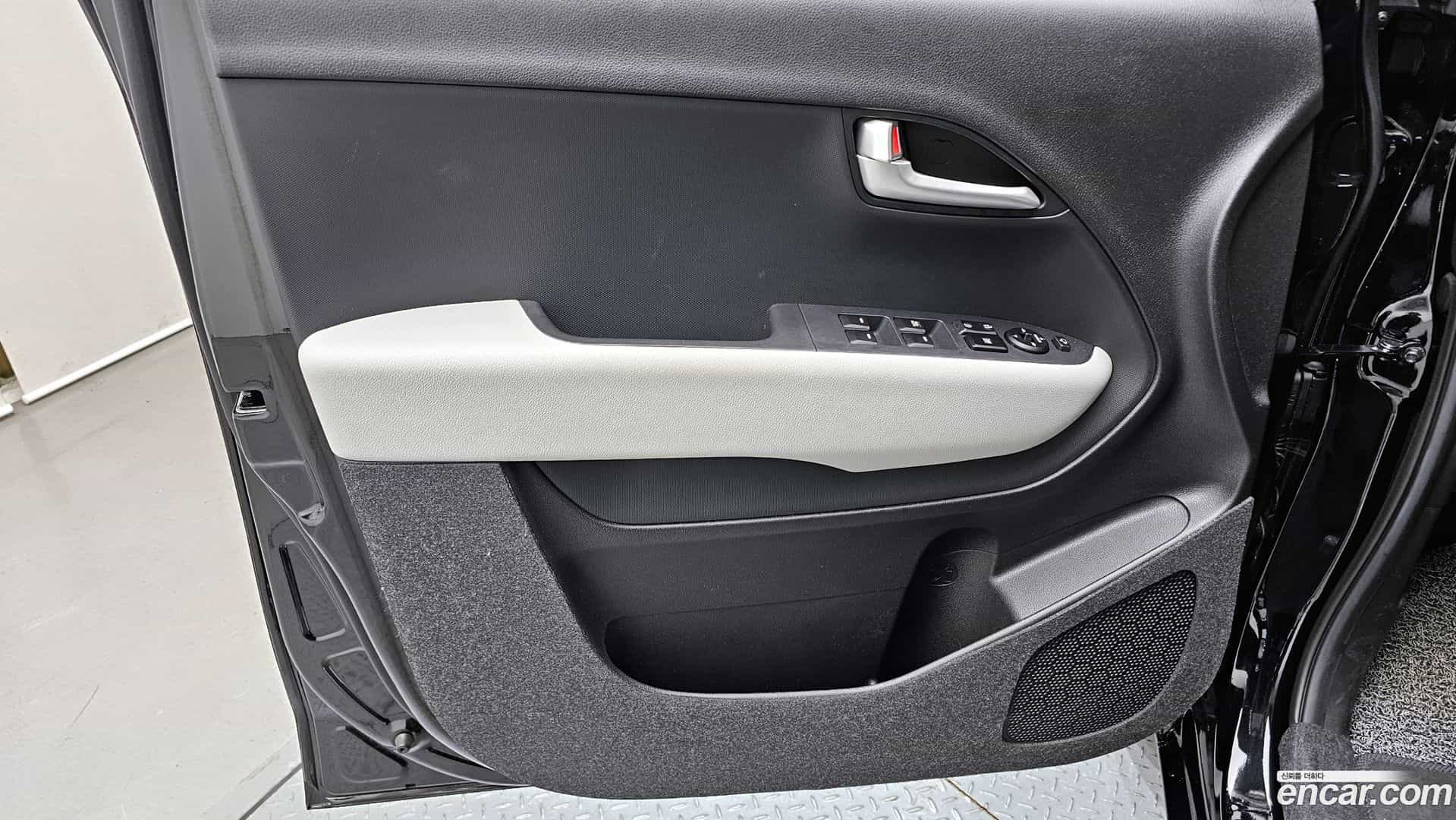 RAY Kia 2026.0-INNER-034