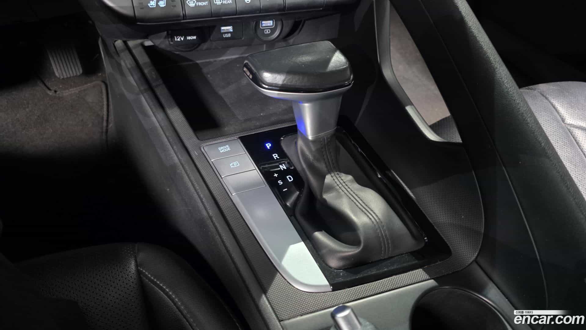 AVANTE Hyundai 2021.5-INNER-009
