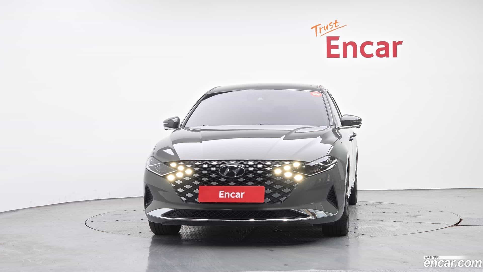 Grandeur Hyundai 2022.4-OUTER-003