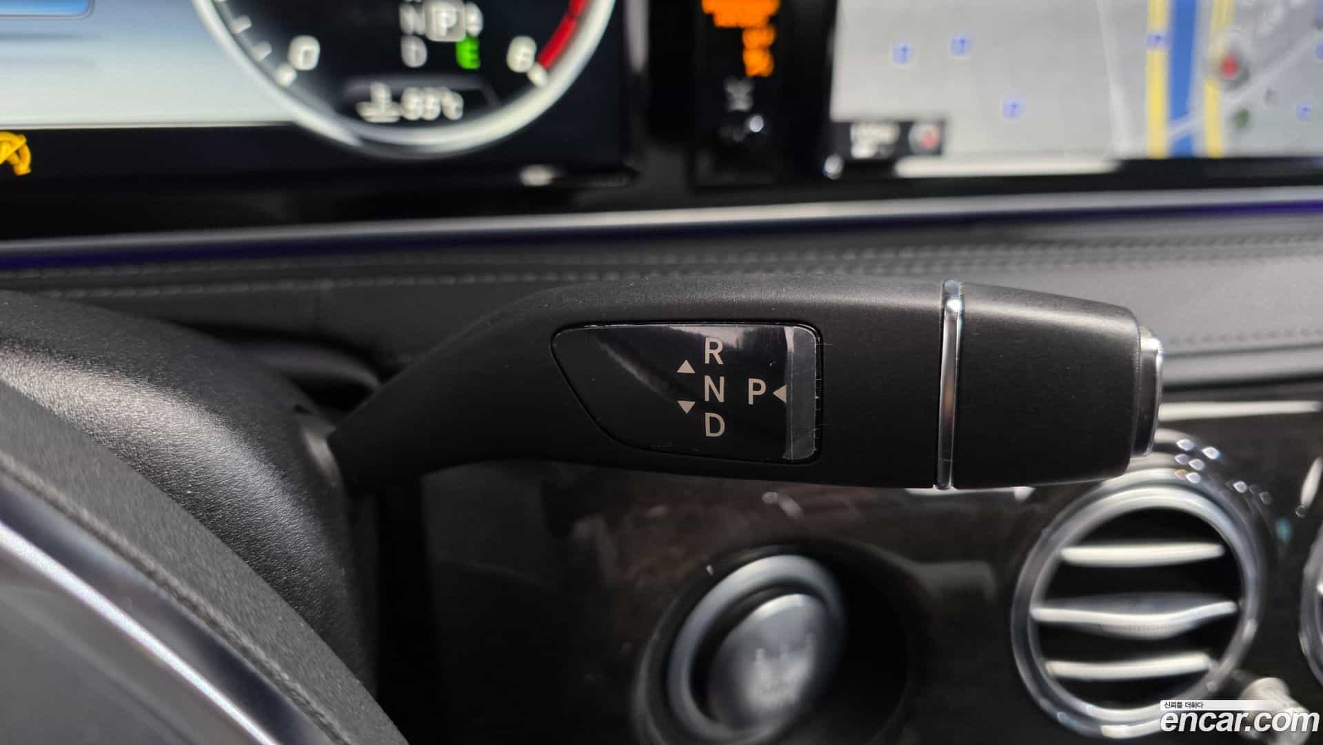 S-Class Mercedes-Benz 2016.0-INNER-009