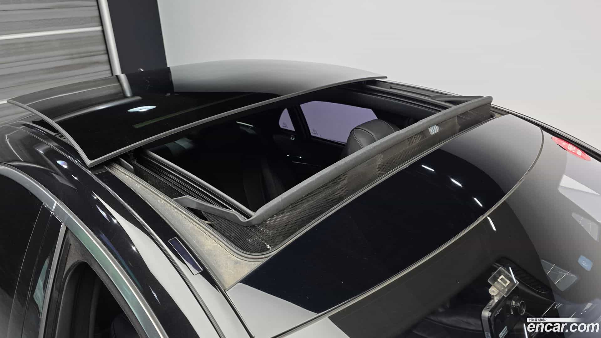 S-Class Mercedes-Benz 2016.0-OPTION-023