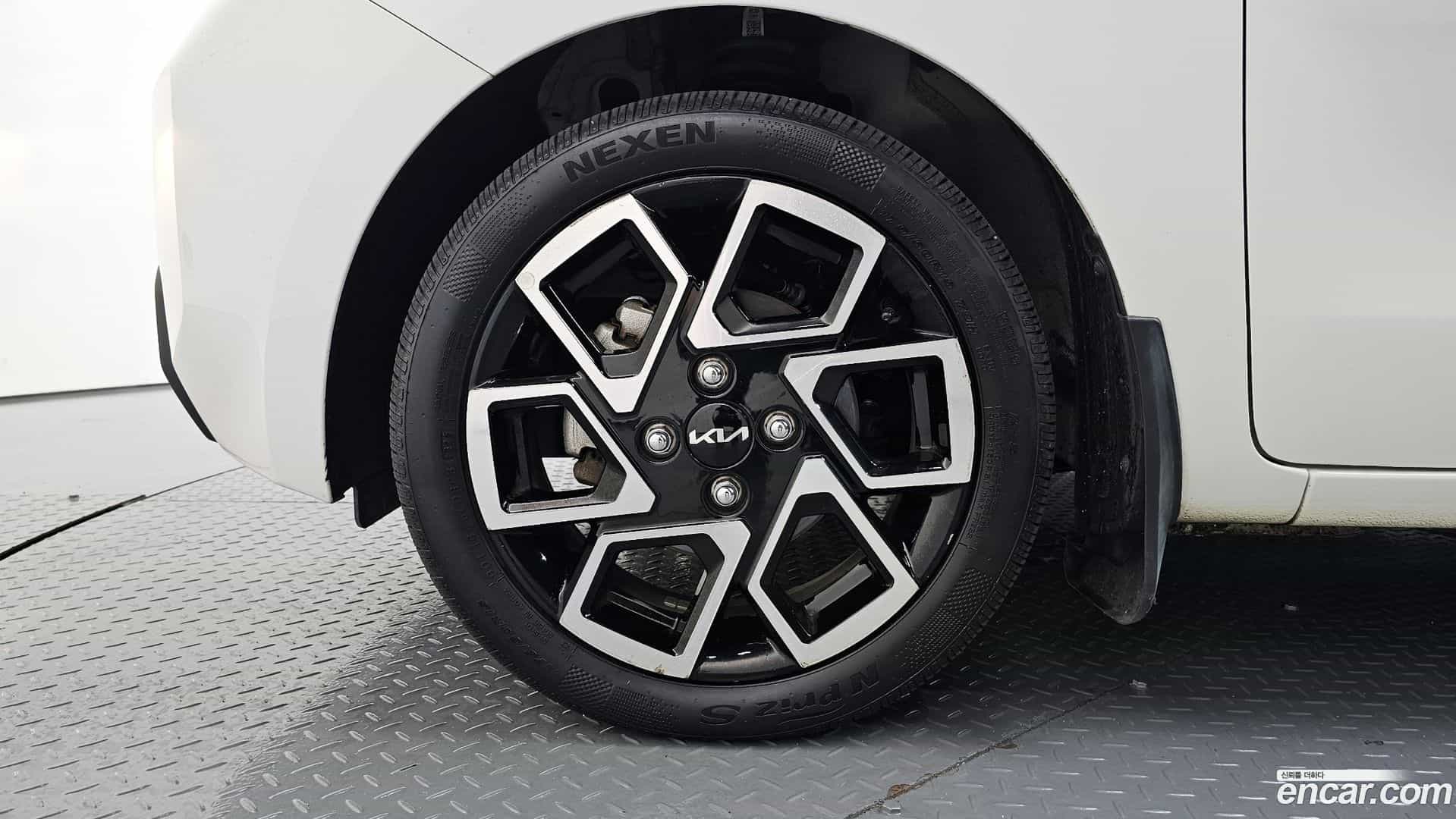 RAY Kia 2023.9-OUTER-005