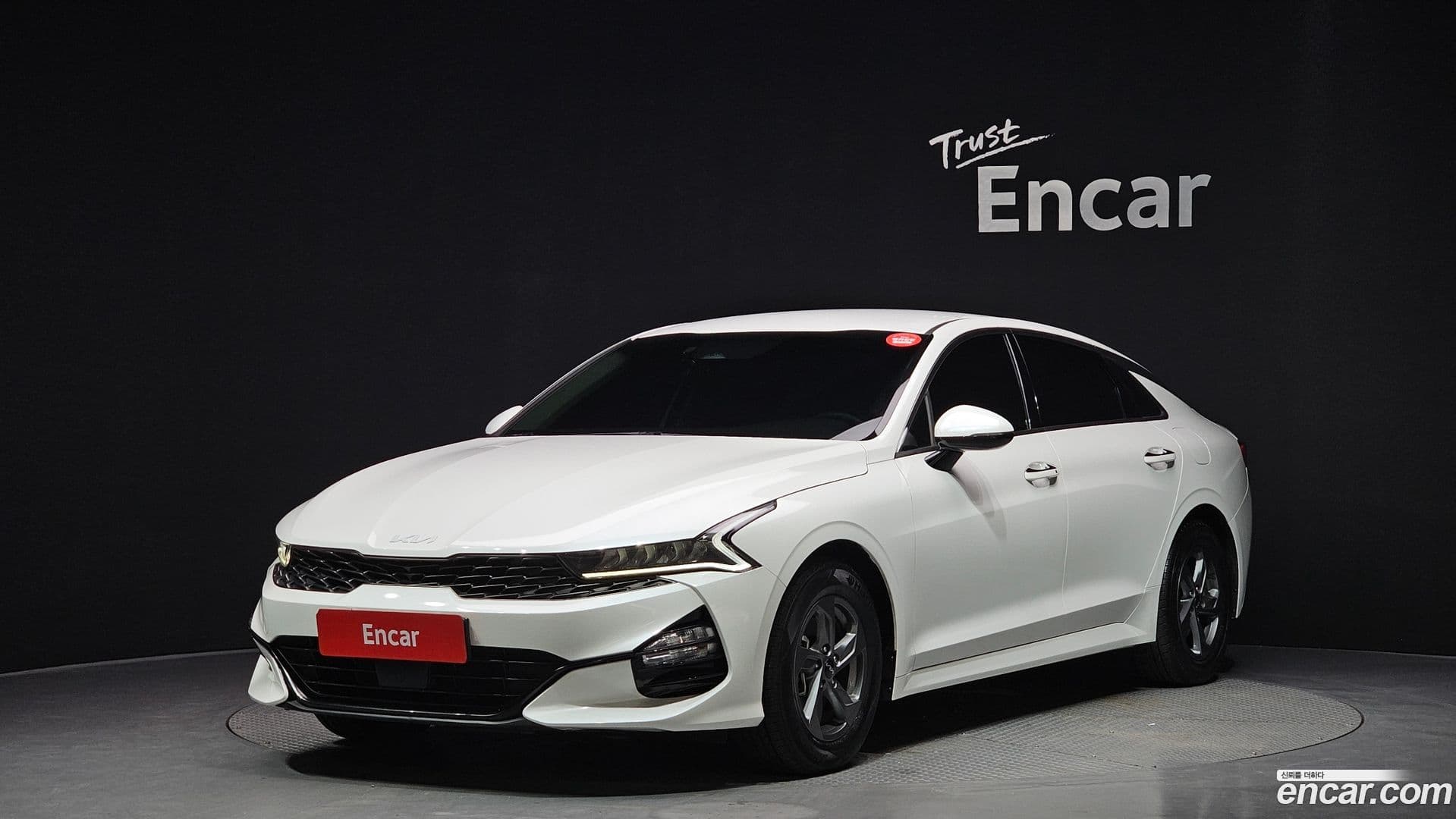 Main__Slider__Photo:K5 Kia 2023.9-0