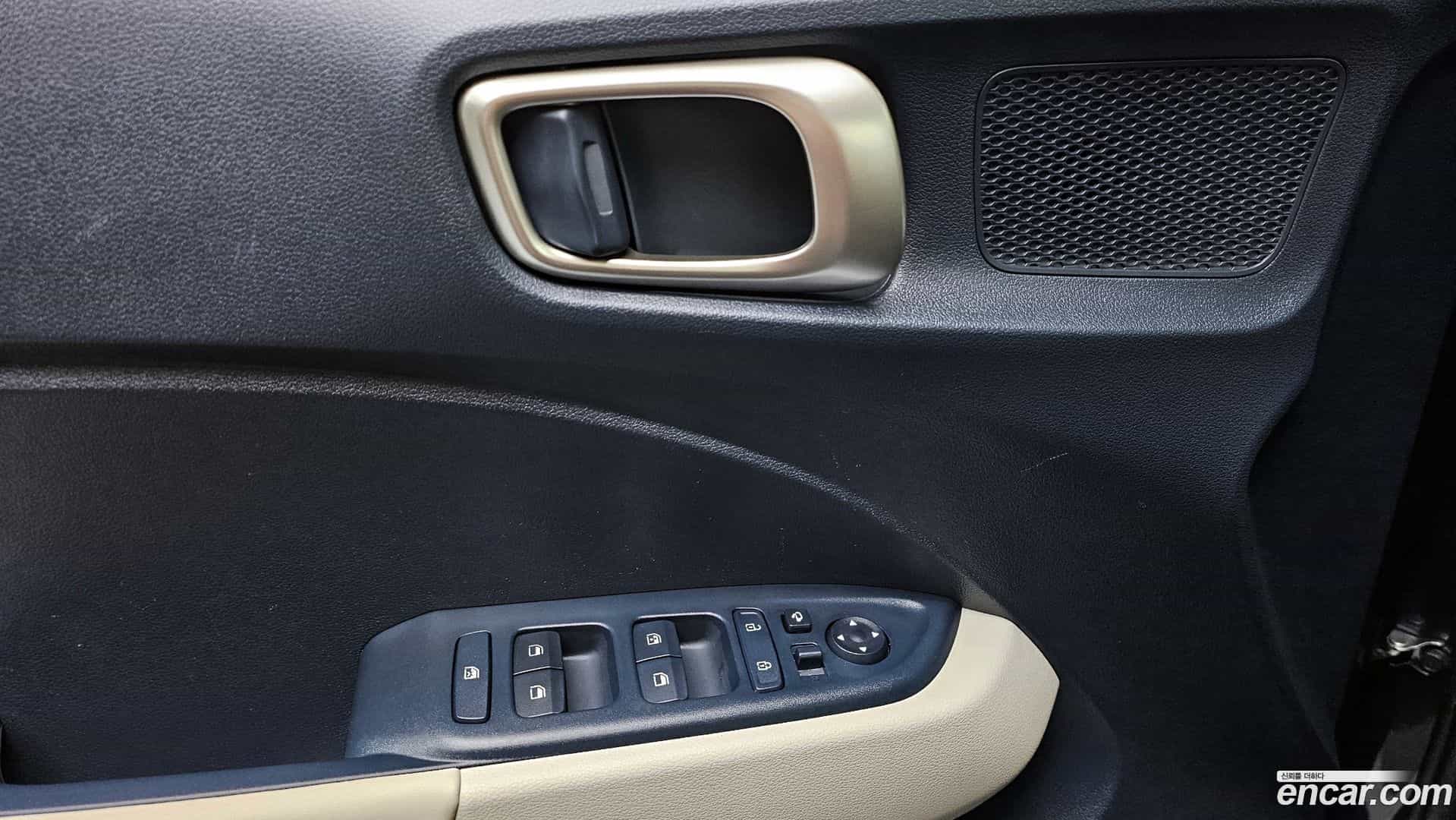 Venue Hyundai 2021.7-OPTION-040