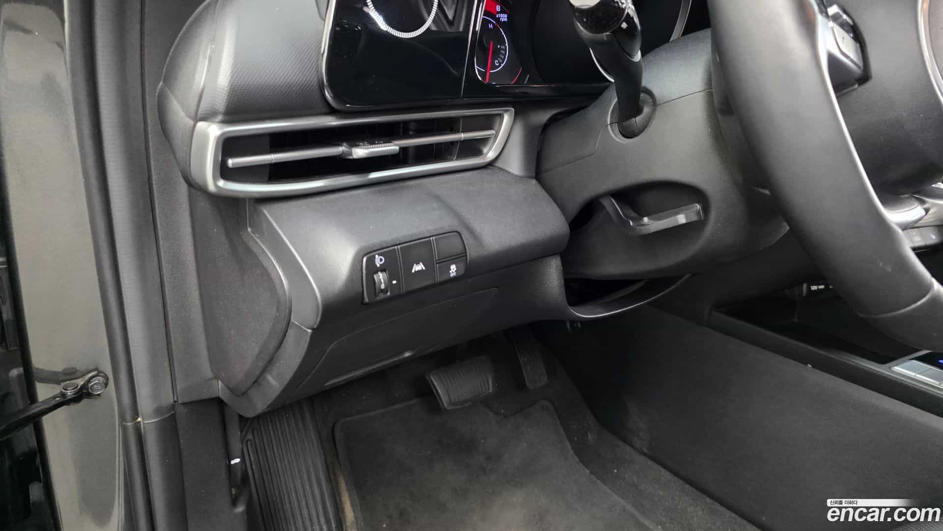 AVANTE Hyundai 2021.4-OPTION-021