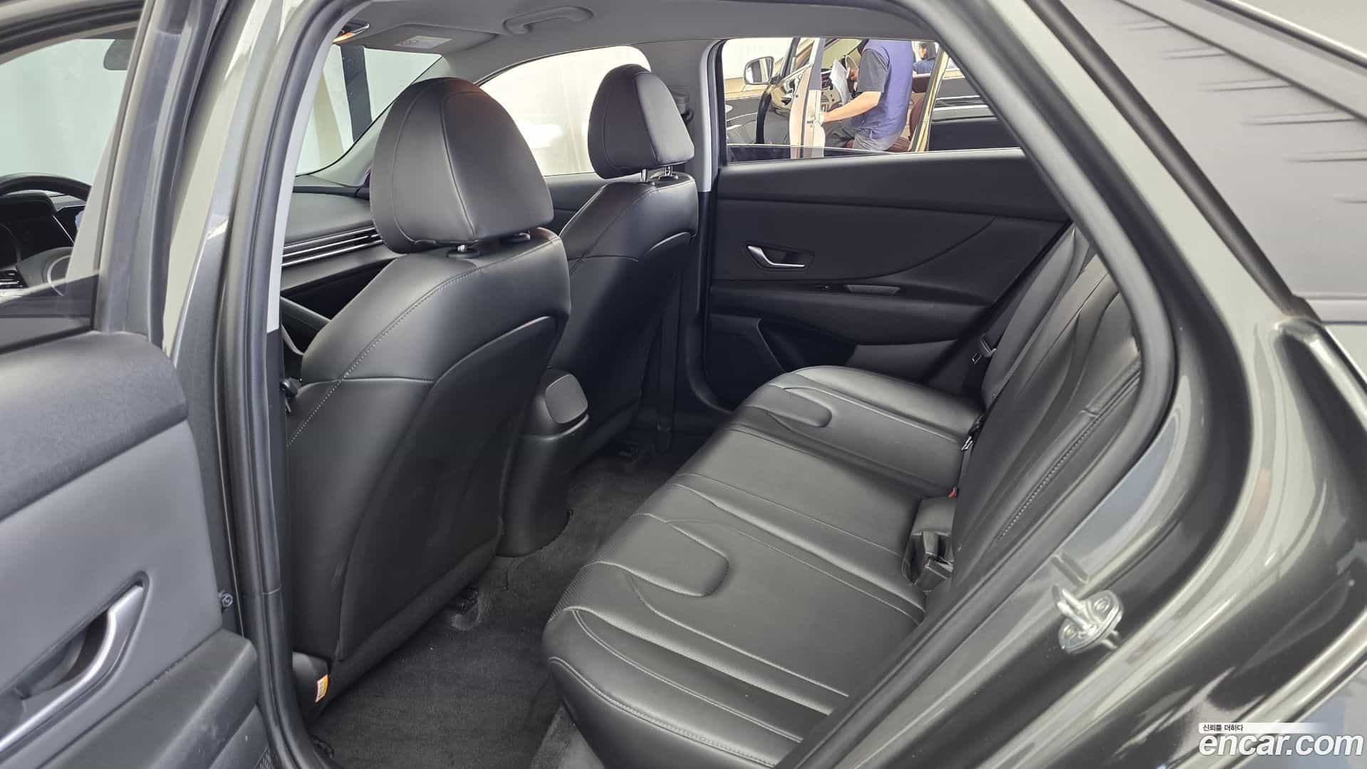 AVANTE Hyundai 2021.4-INNER-036