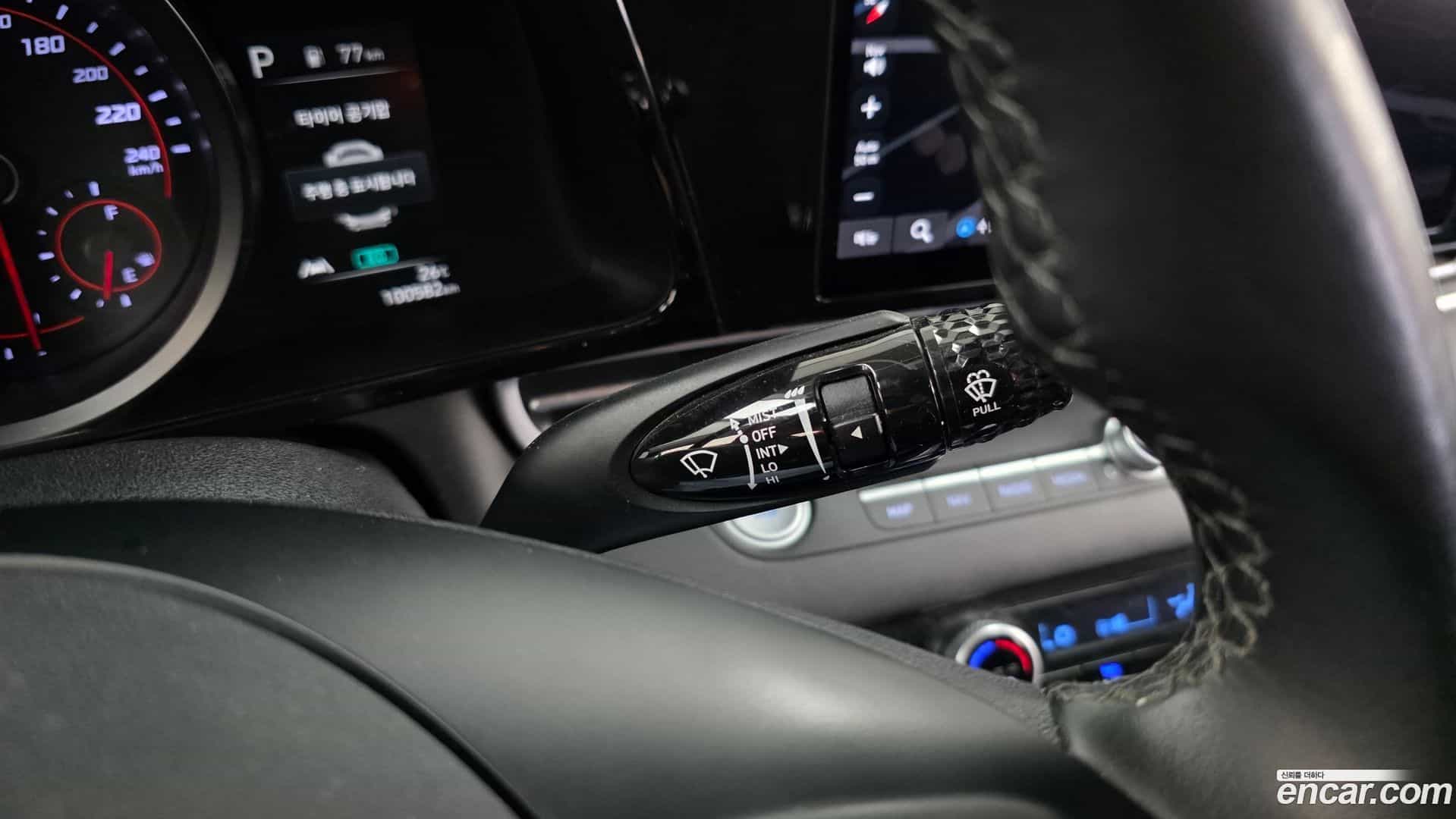 AVANTE Hyundai 2021.4-OPTION-042