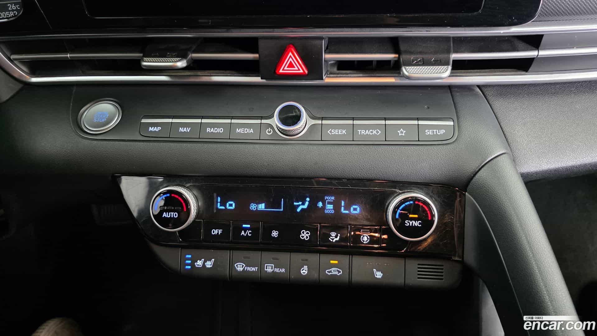 AVANTE Hyundai 2021.4-OPTION-043