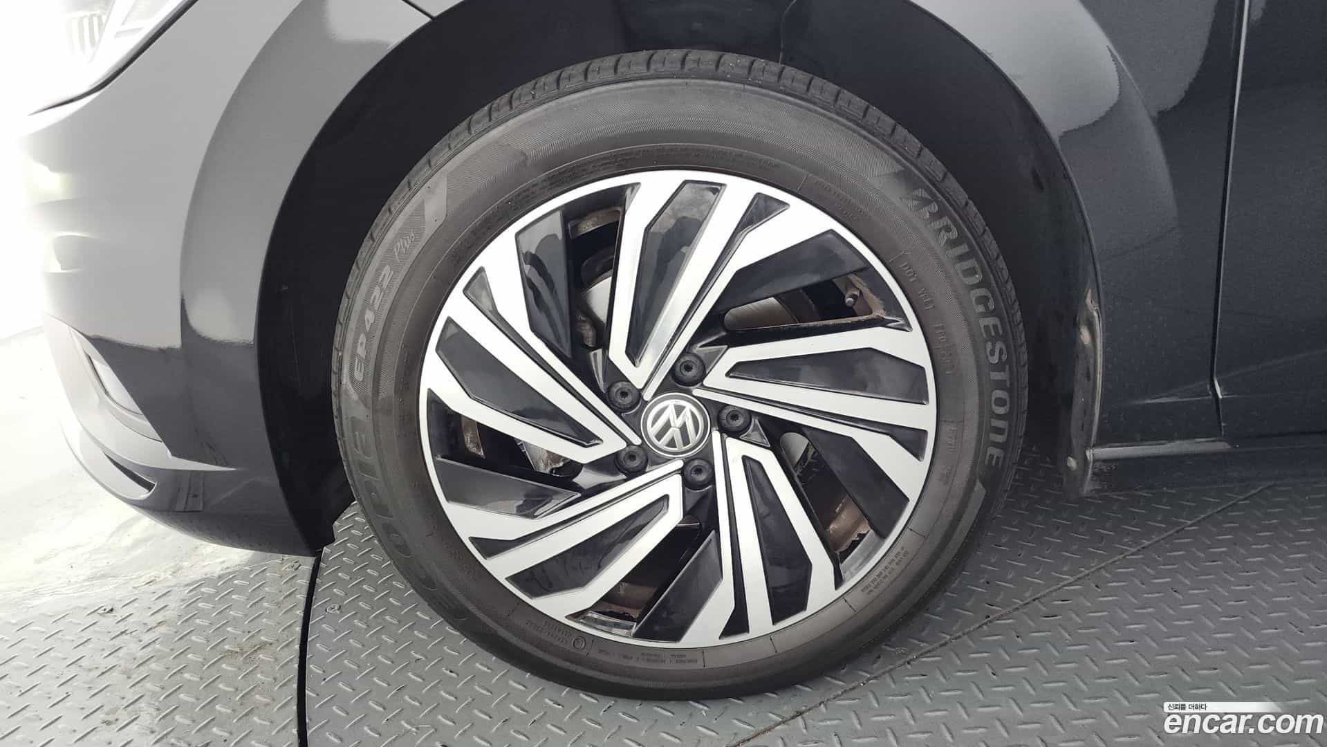 Jetta Volkswagen 2021.9-OUTER-005