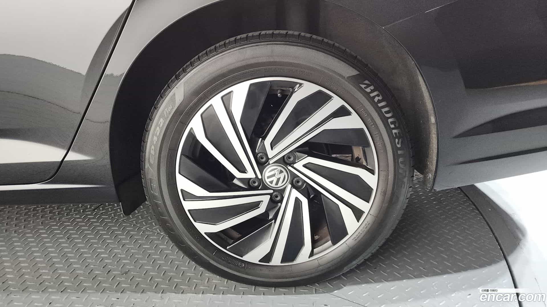 Jetta Volkswagen 2021.9-OUTER-031