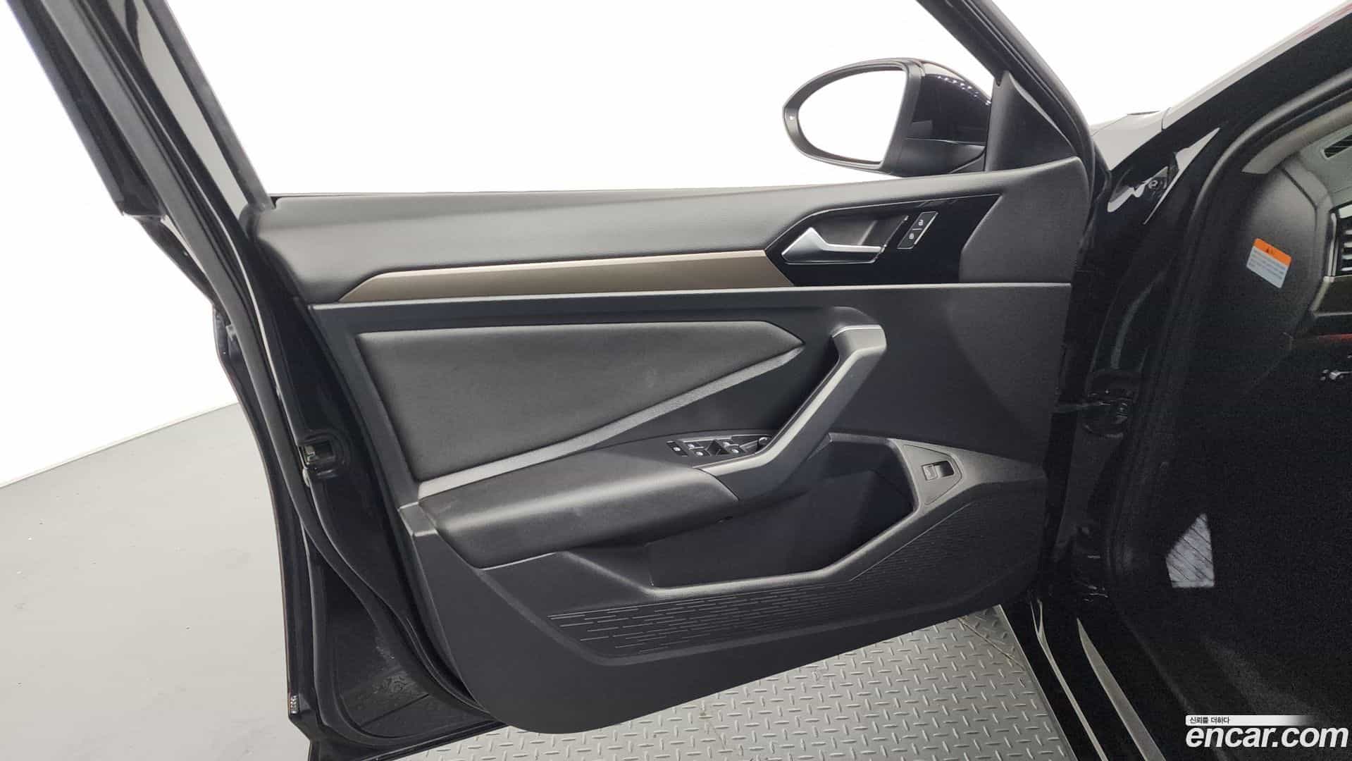 Jetta Volkswagen 2021.9-INNER-034