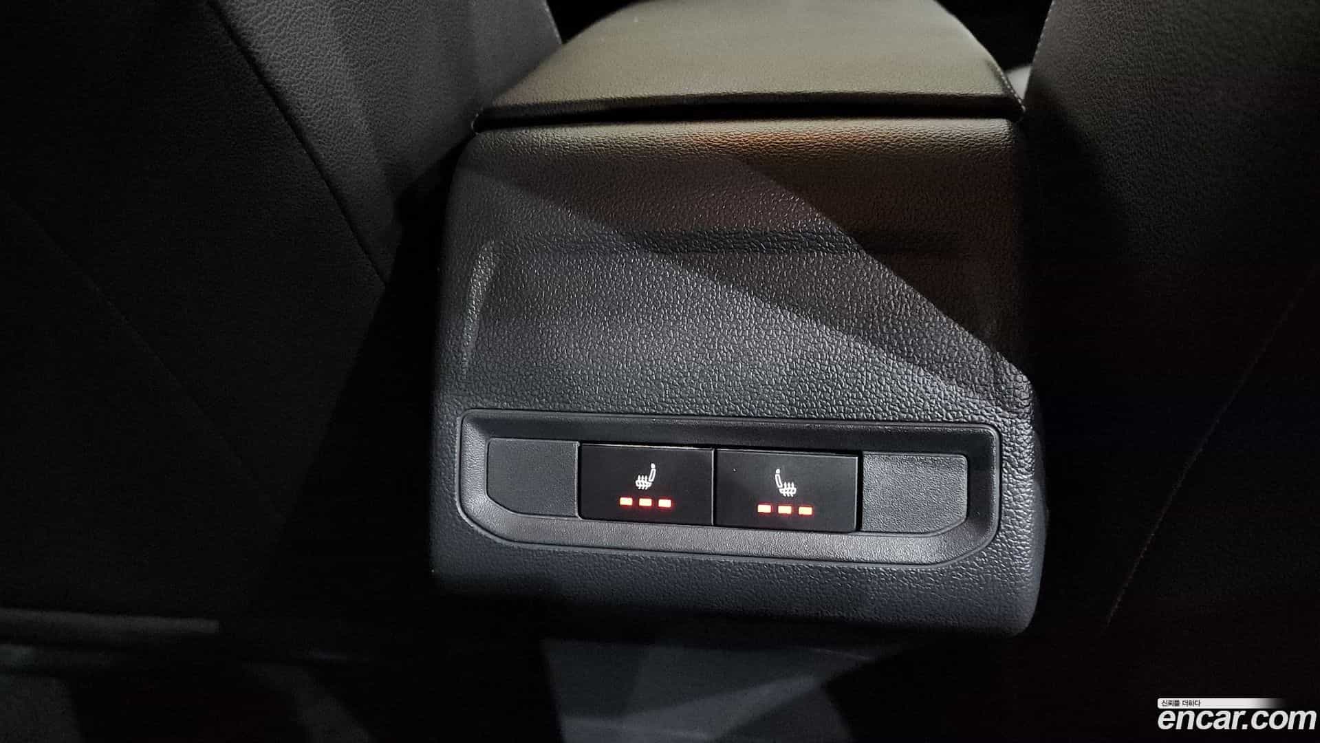 Jetta Volkswagen 2021.9-OPTION-044