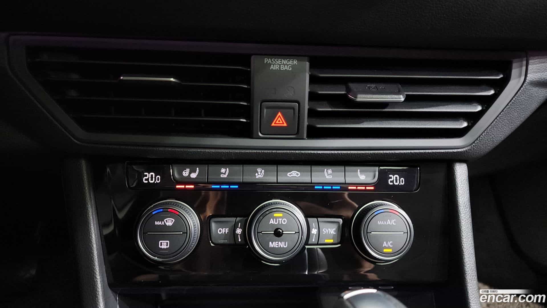 Jetta Volkswagen 2021.7-OPTION-047