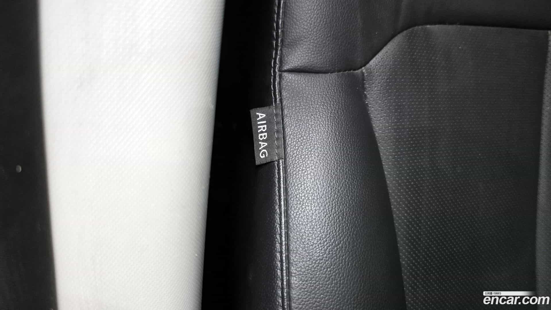 Staria Hyundai 2023.2-OPTION-020