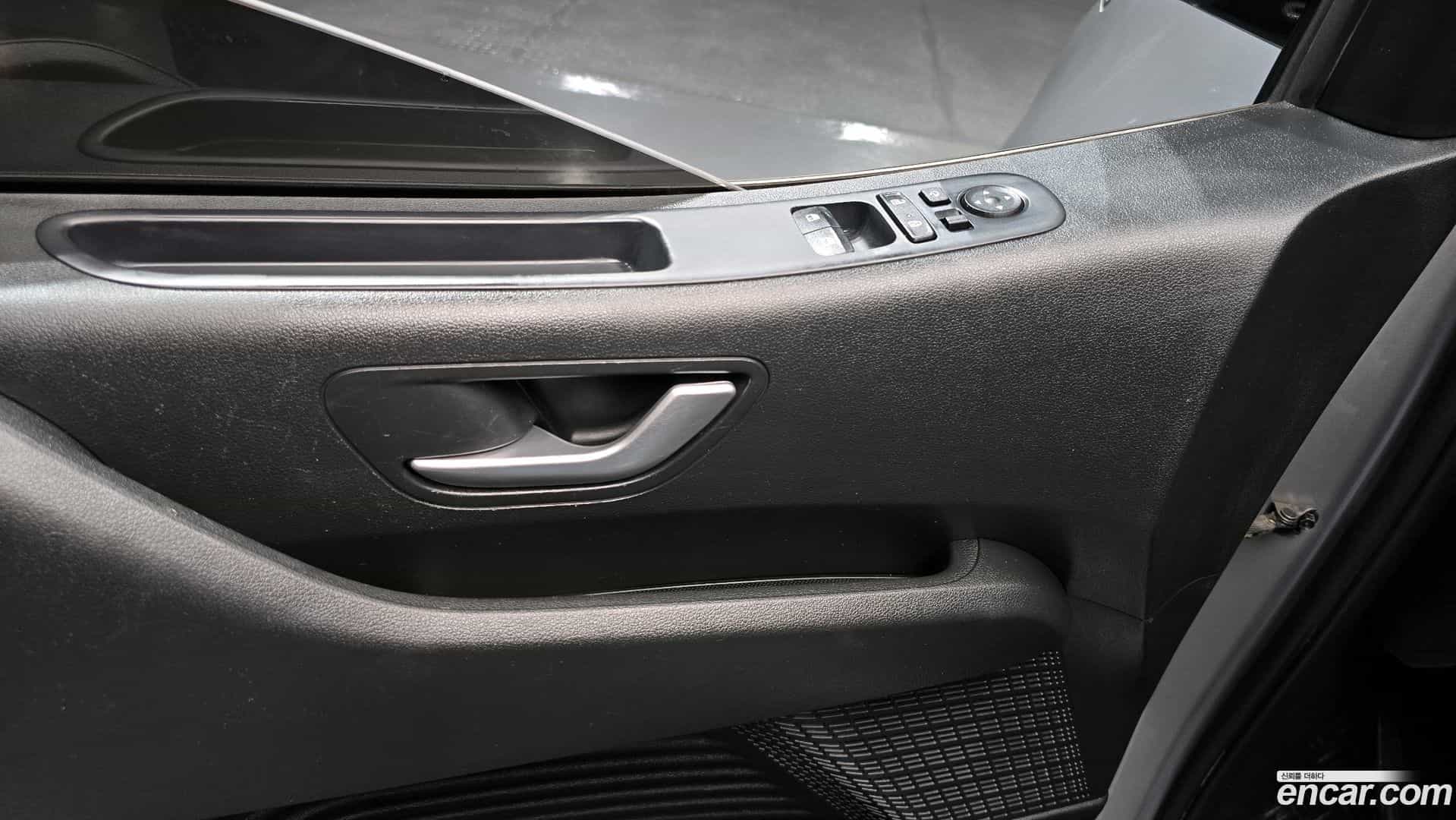 Staria Hyundai 2023.2-OPTION-023