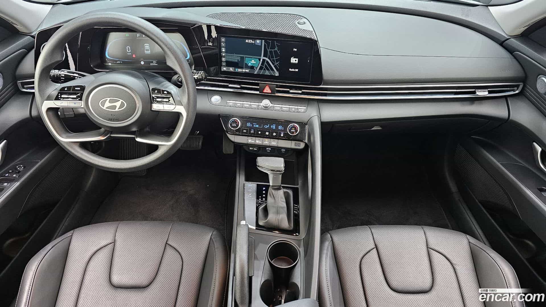 AVANTE Hyundai 2023.10-INNER-007