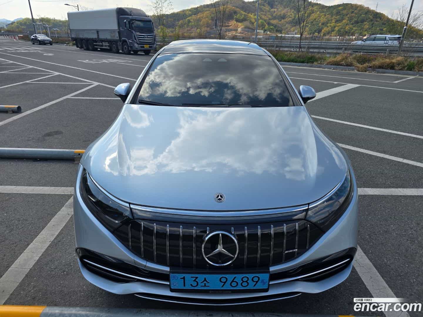 EQS Mercedes-Benz 2022.6-OUTER-001