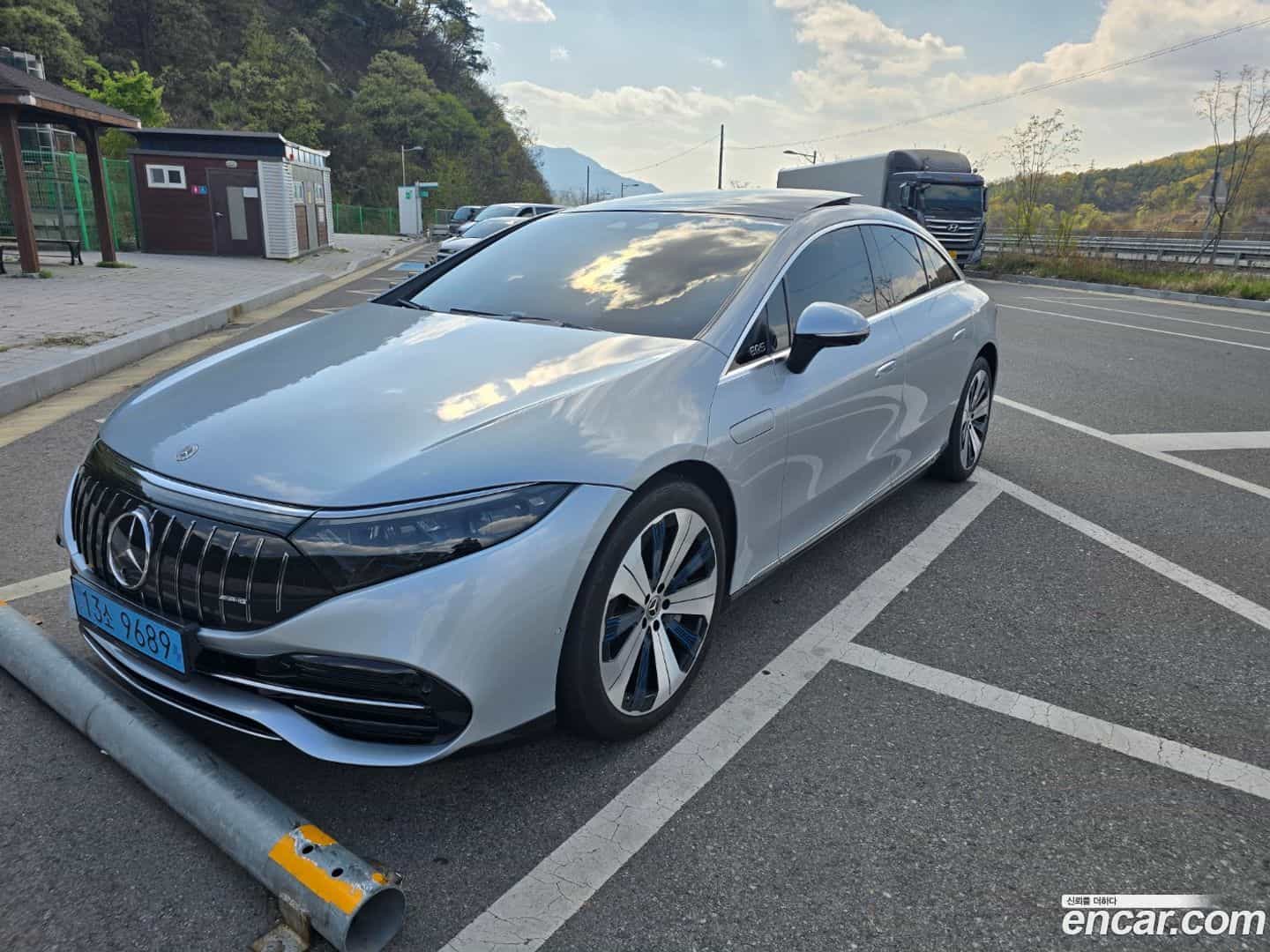 EQS Mercedes-Benz 2022.6-OUTER-003