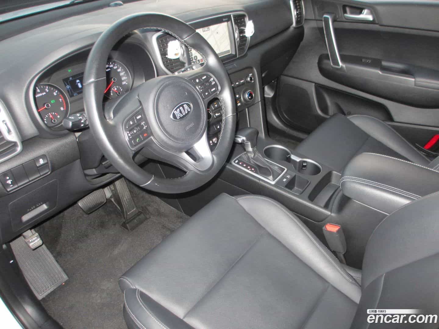 Sportage Kia 2017.5-OPTION-023