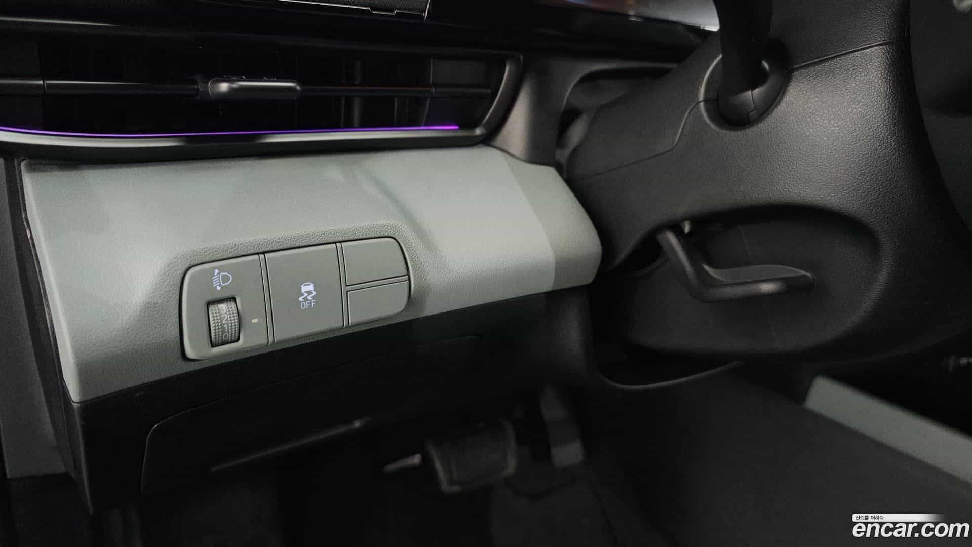 AVANTE Hyundai 2025.9-OPTION-023