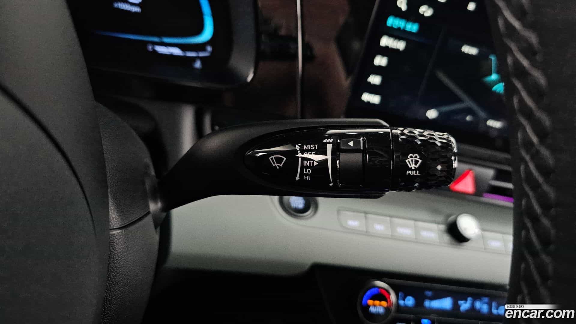 AVANTE Hyundai 2025.9-OPTION-024