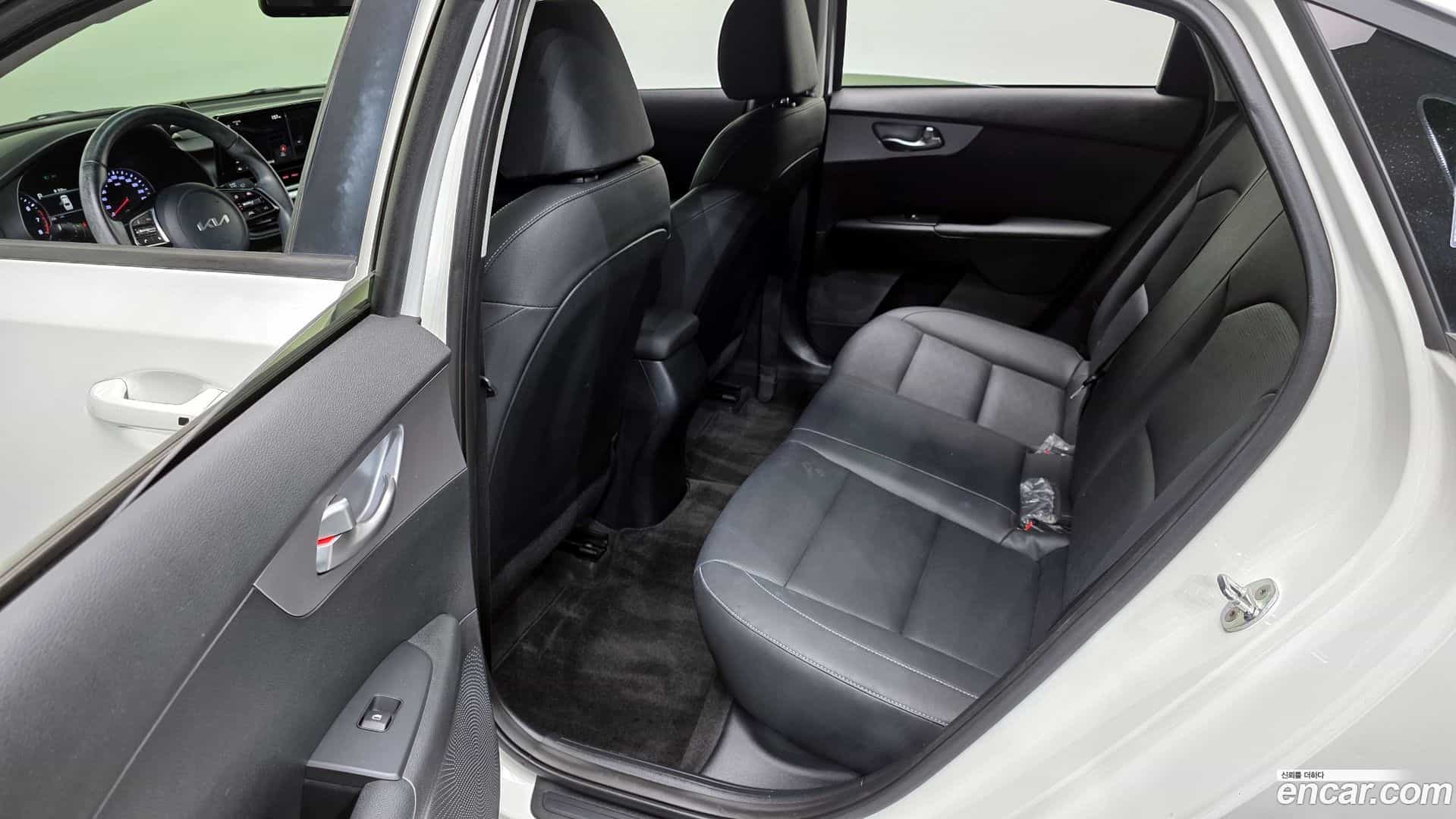 K3 Kia 2021.6-OPTION-016