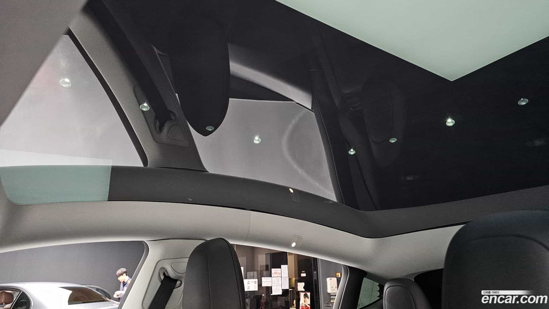 Model Y Tesla 2022.4-OPTION-023