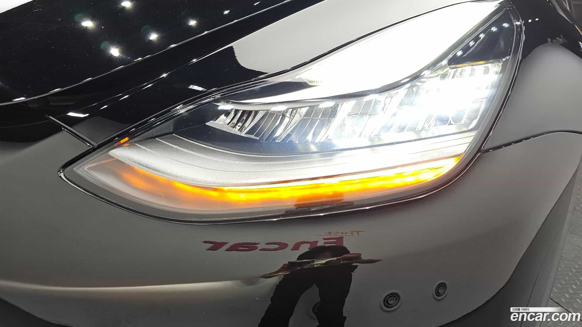 Model Y Tesla 2022.4-OUTER-032