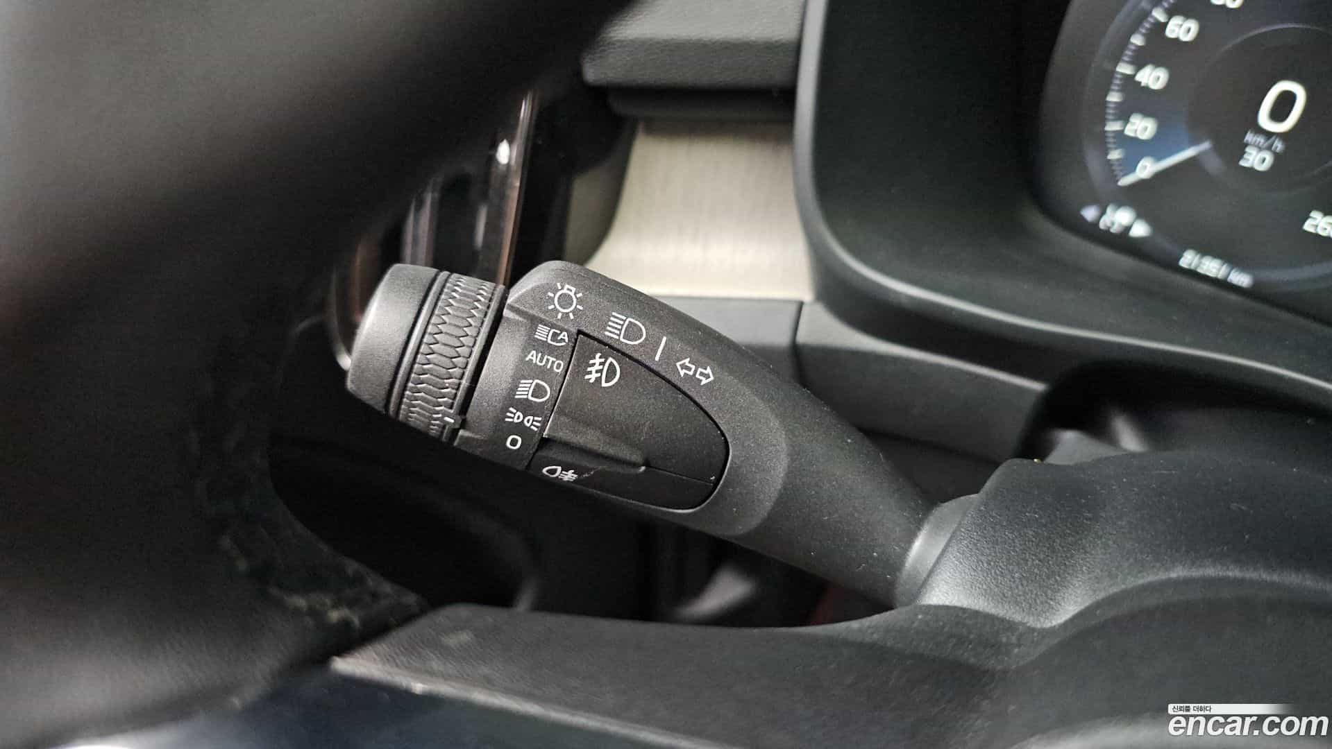 XC40 Volvo 2022.6-OPTION-040