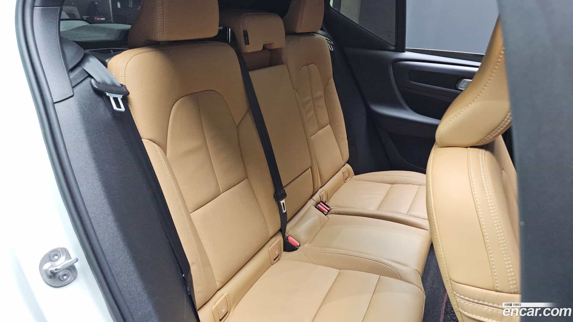 XC40 Volvo 2022.6-OPTION-041