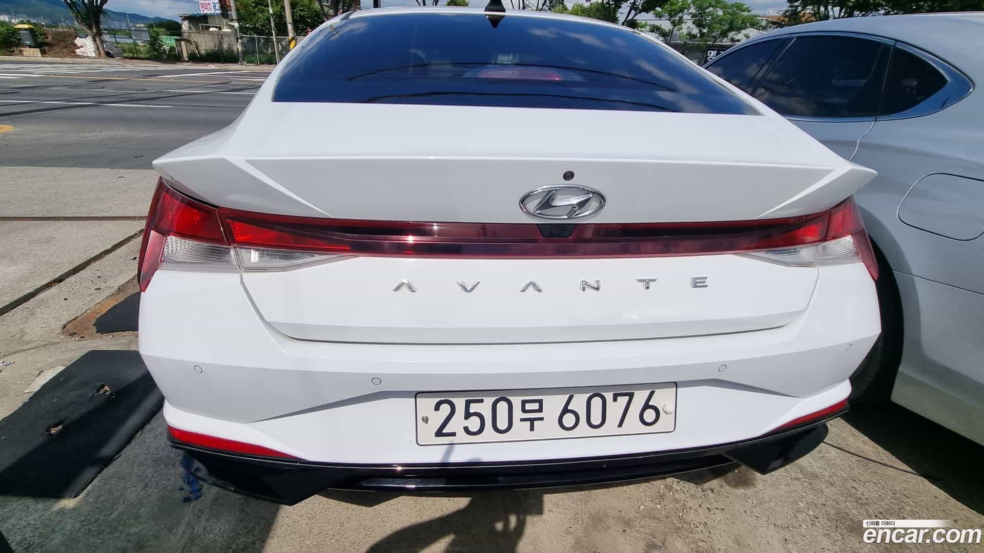 AVANTE Hyundai 2020.8-OUTER-002