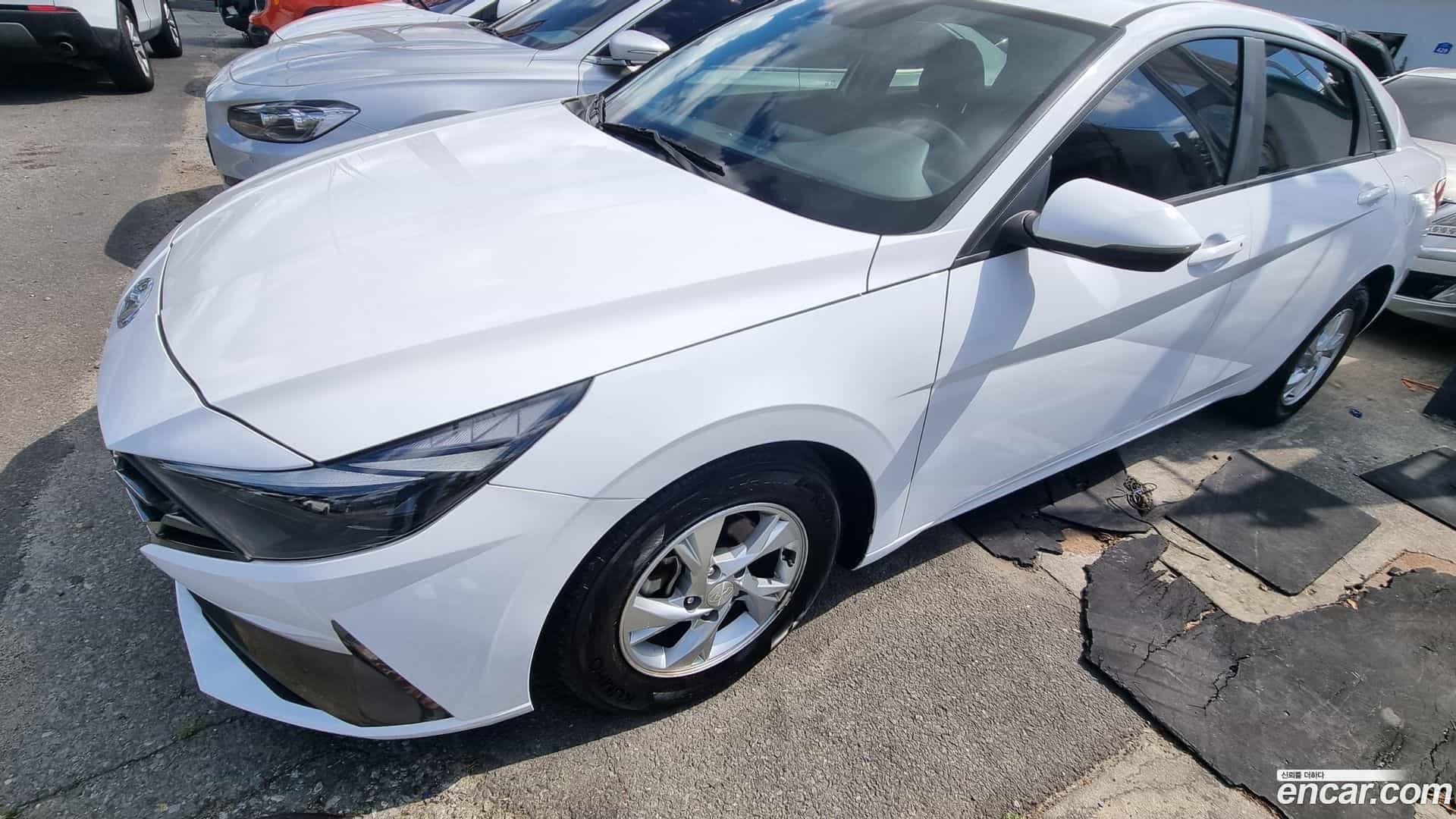 AVANTE Hyundai 2020.8-OUTER-004