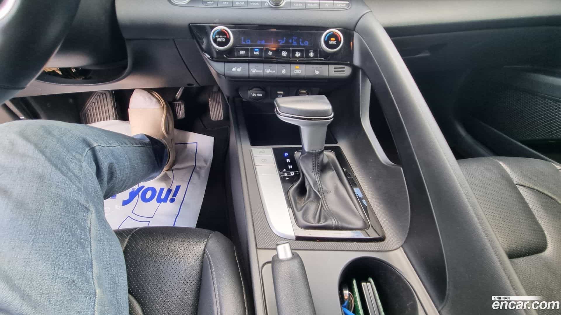 AVANTE Hyundai 2020.8-INNER-010