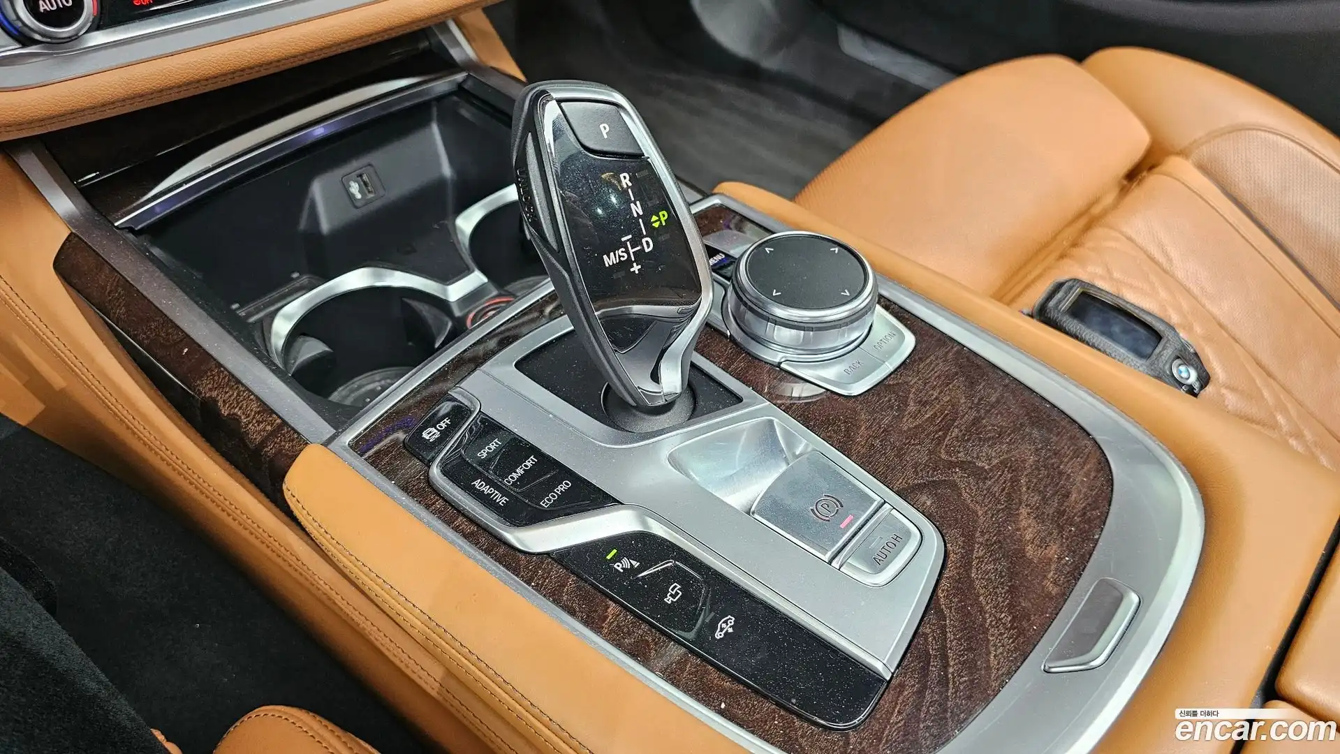 7-Series BMW 2018.3-INNER-009