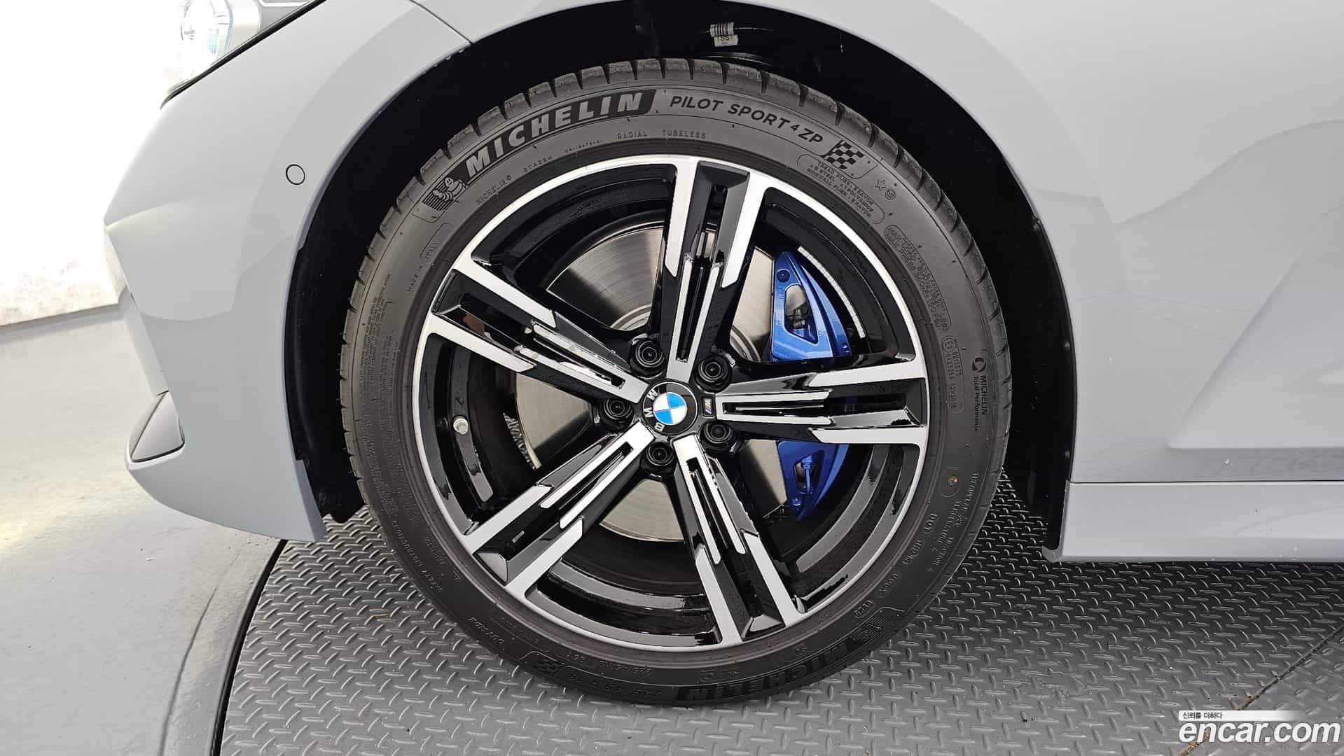 3-Series BMW 2025.8-OUTER-005