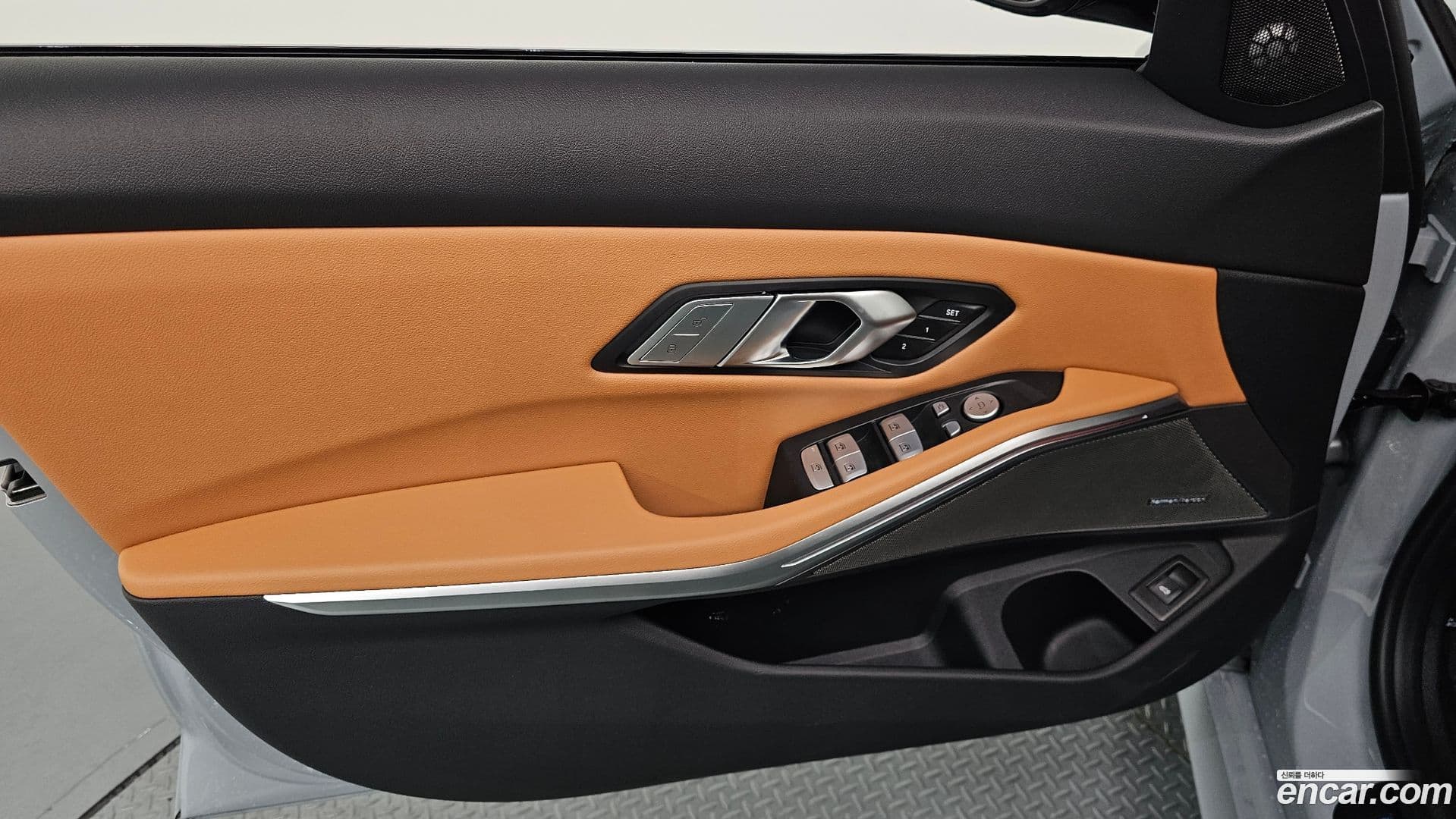 Main__Slider__Photo:3-Series BMW 2025.8-23