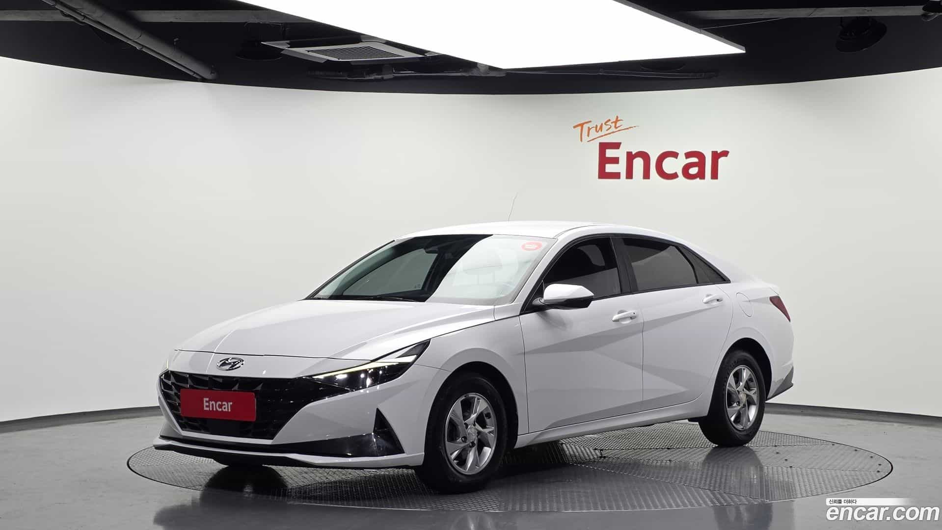 AVANTE Hyundai 2021.6-OUTER-001